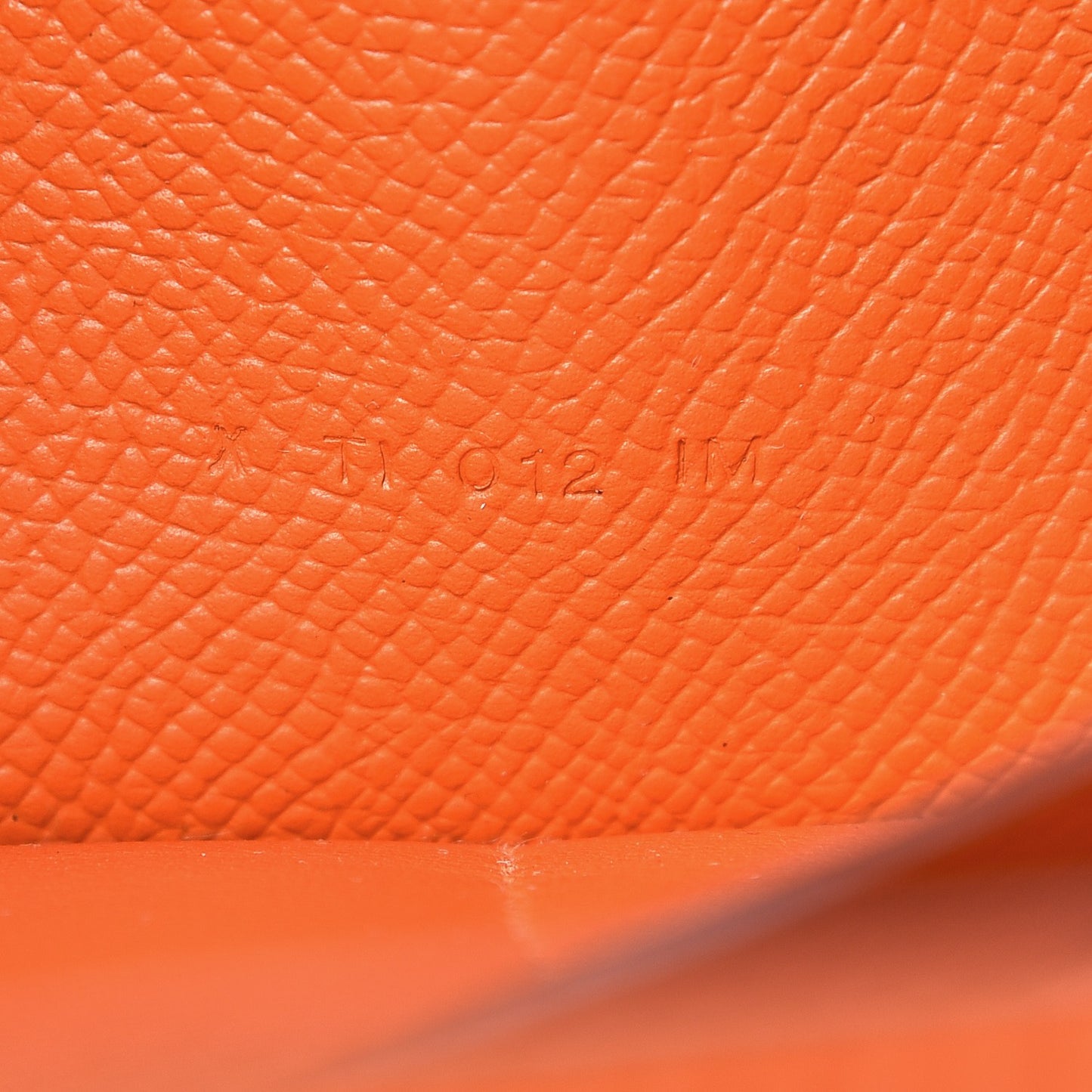 Epsom Kelly Longue Wallet Orange