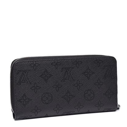 Louis Vuitton Mahina Zippy Wallet NM Black 2 of 8
