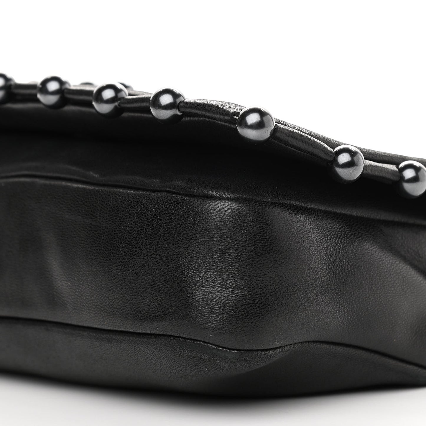 Lambskin Pearl Obsession Flap Black