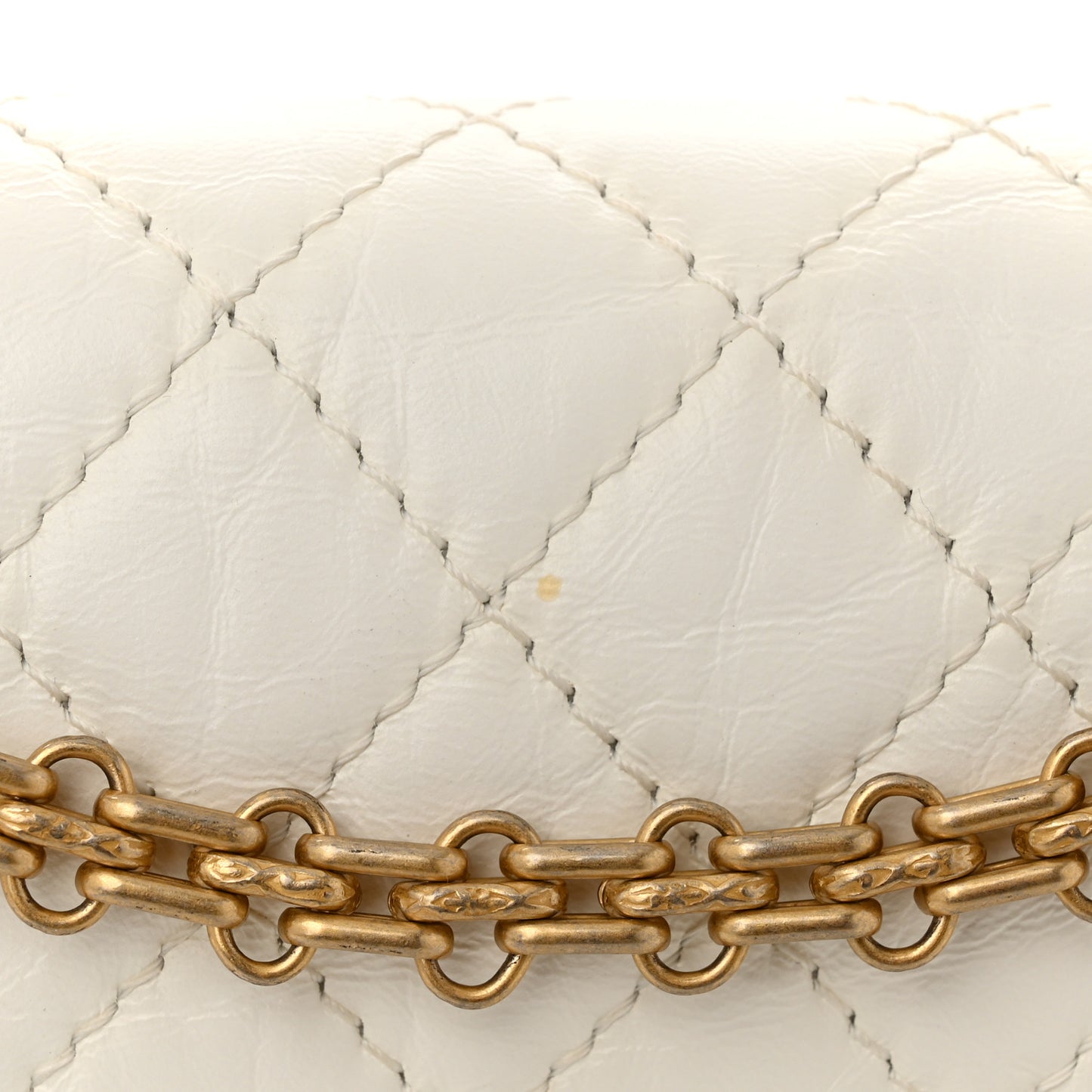 Aged Calfskin Quilted 2.55 Reissue 225 Flap White