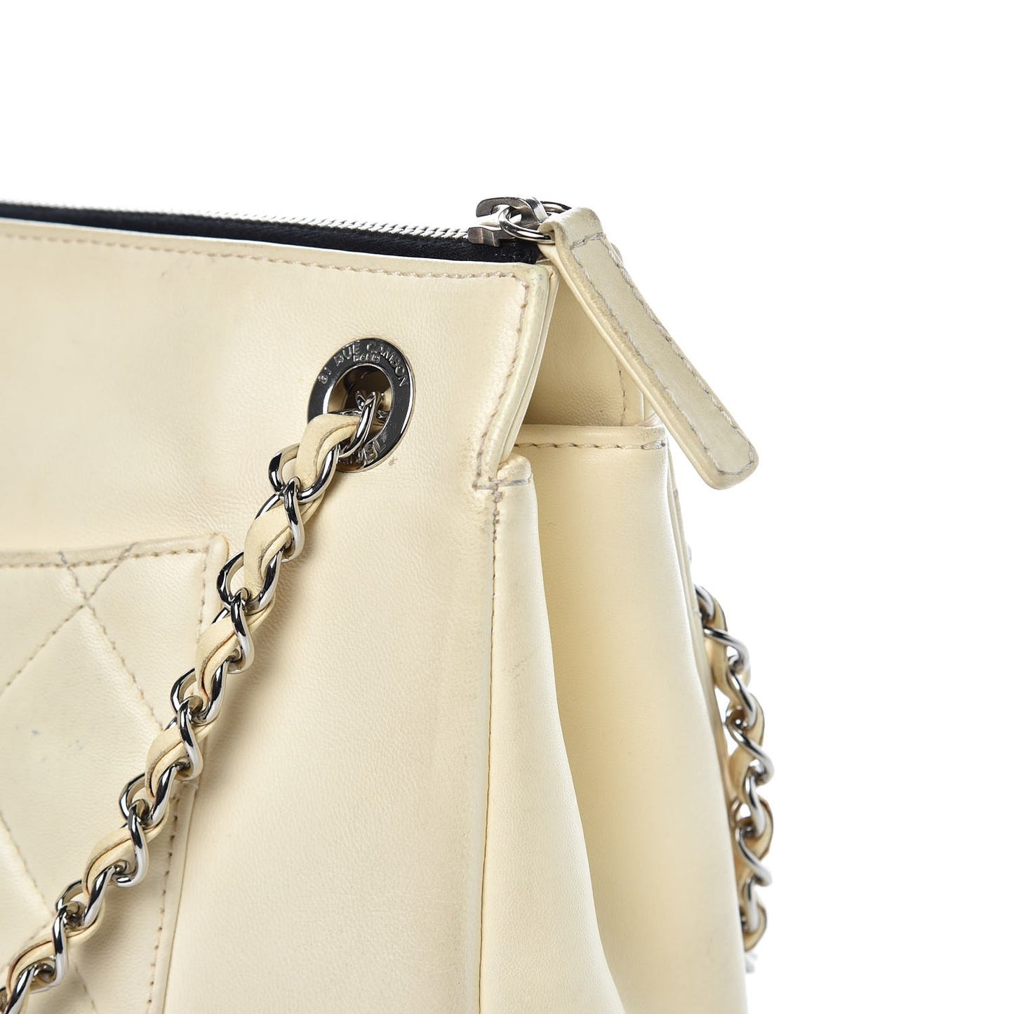 Lambskin Quilted Large Blizzard Zip Top Flap Light Beige Black