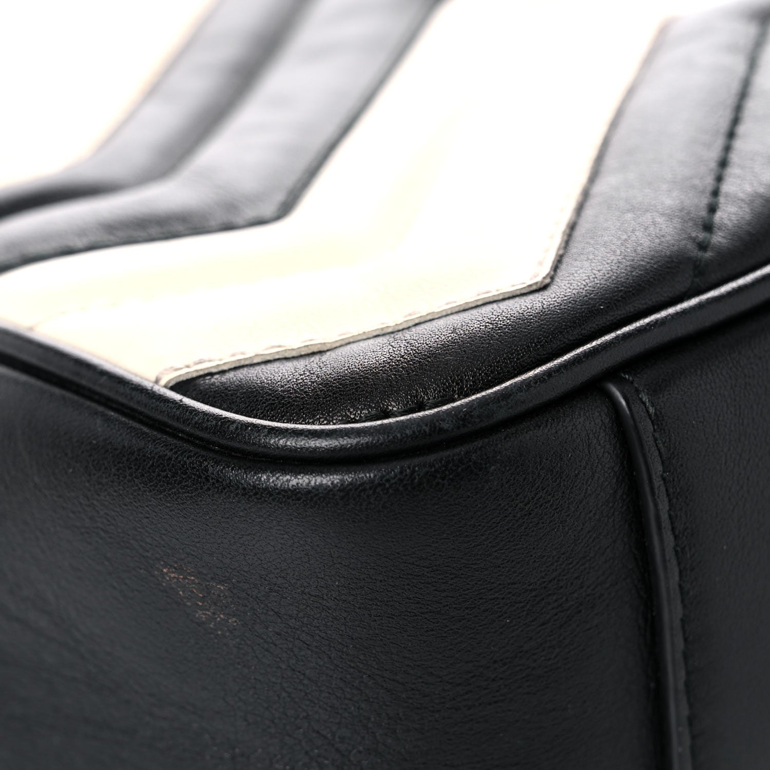 Gucci Calfskin Matelasse Medium GG Marmont Shoulder Bag Black White 11 of 24