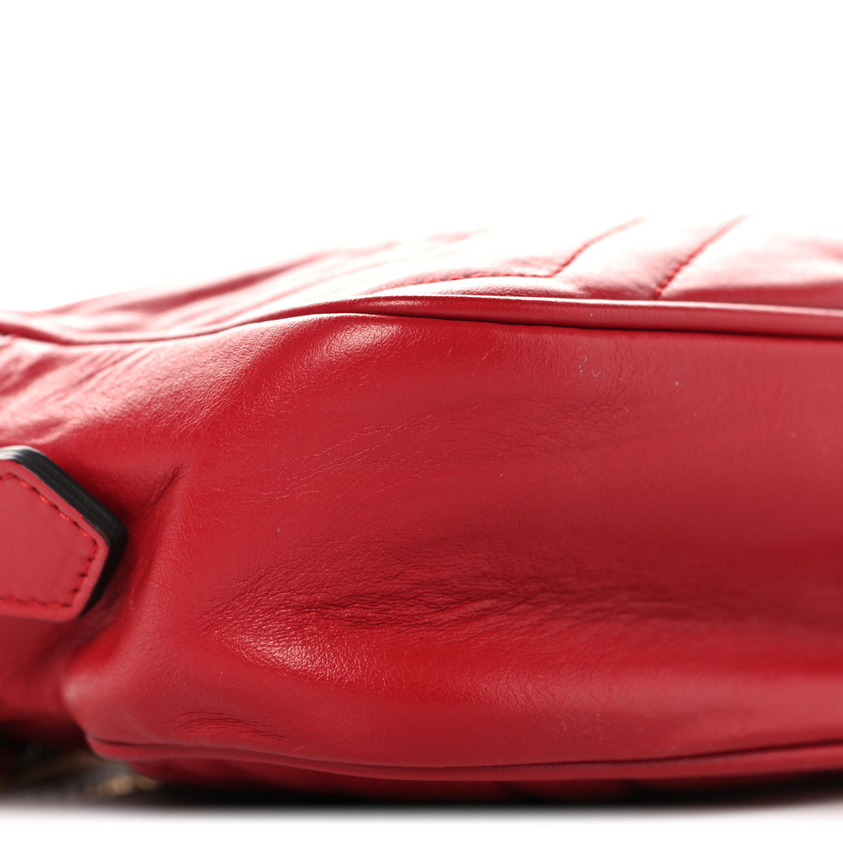 Calfskin Matelasse Mini GG Marmont Chain Shoulder Bag Hibiscus Red