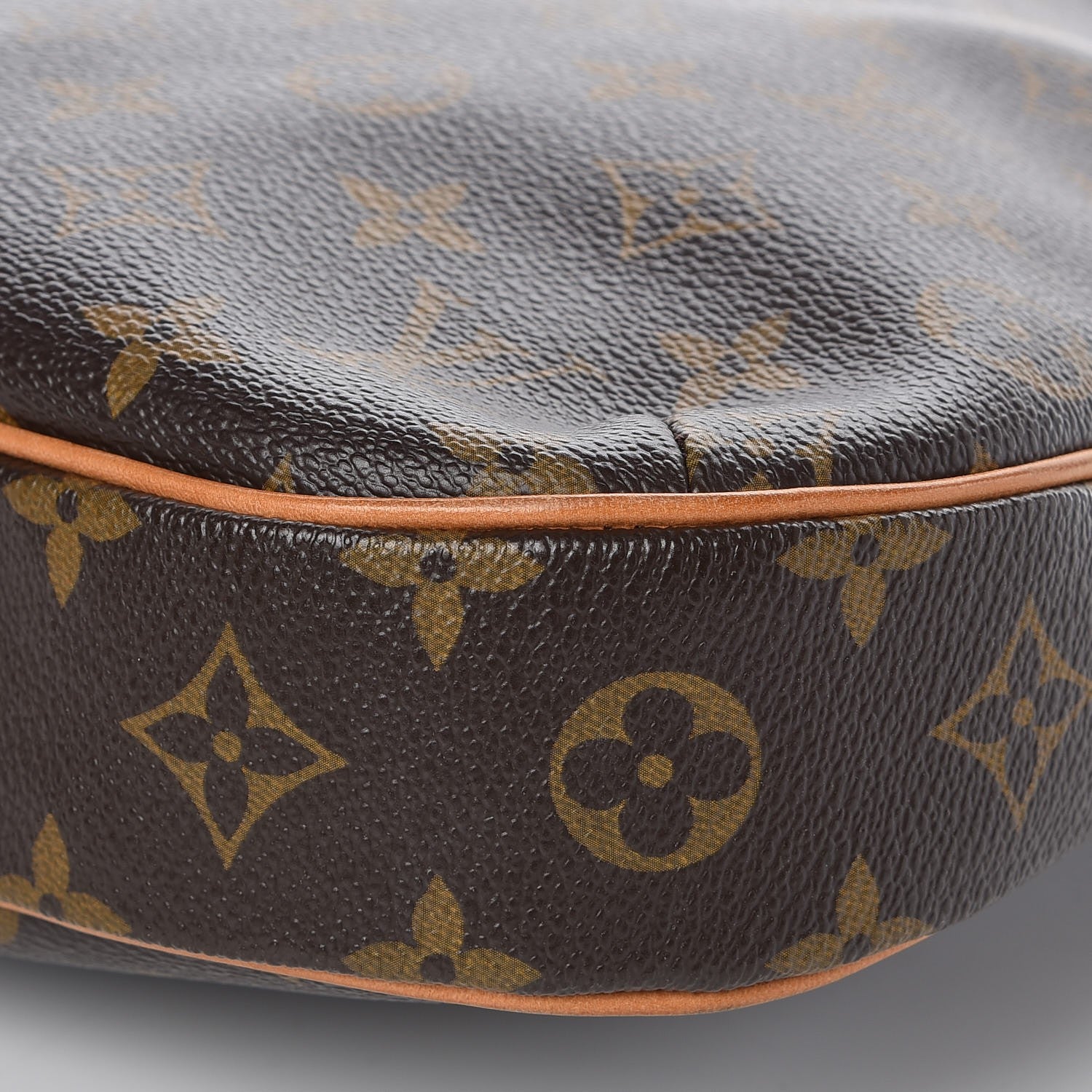 Louis Vuitton Monogram Odeon PM 8 of 8