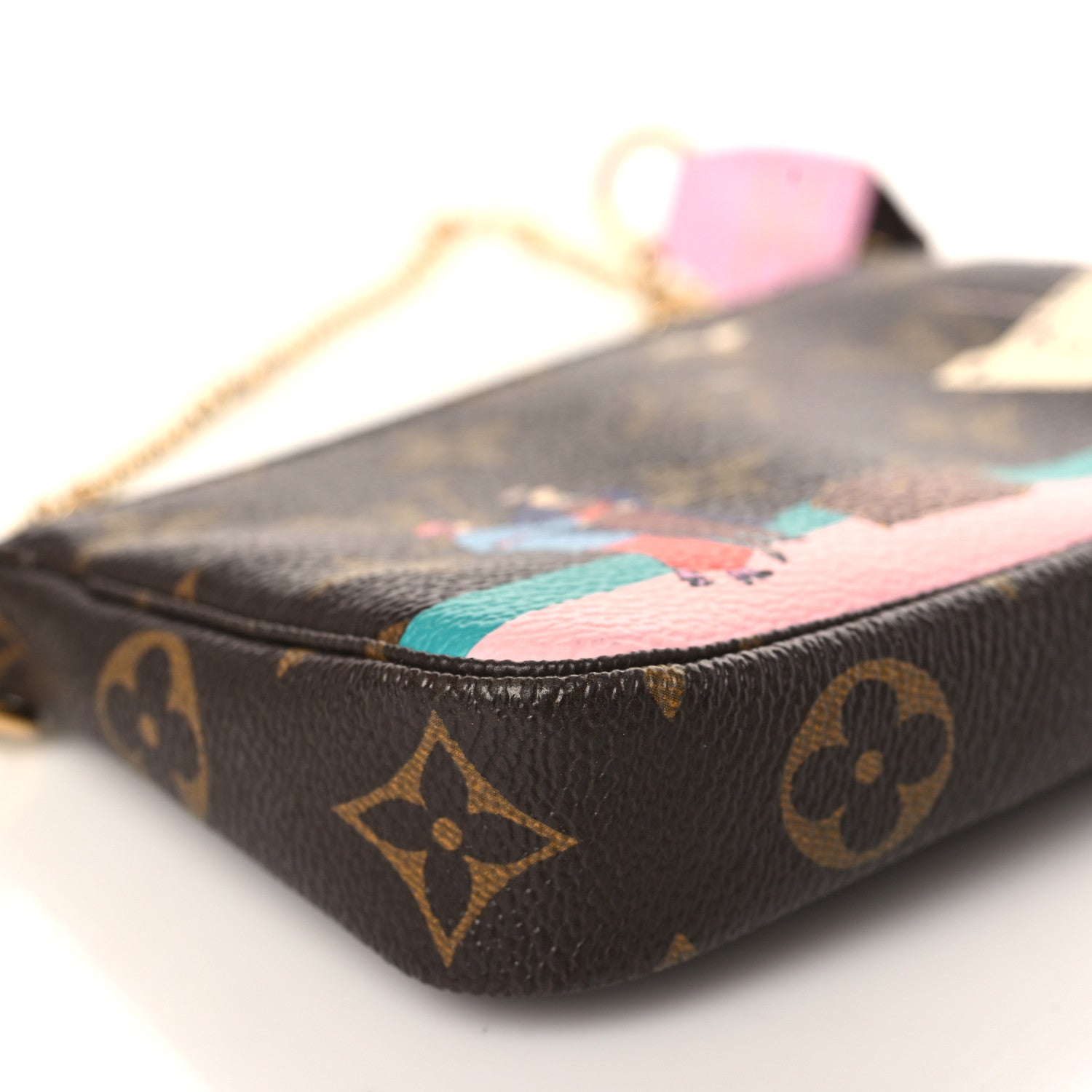 Louis Vuitton Monogram 2016 Christmas Animation Mini Pochette Accessories Rose Ballerine 8 of 9