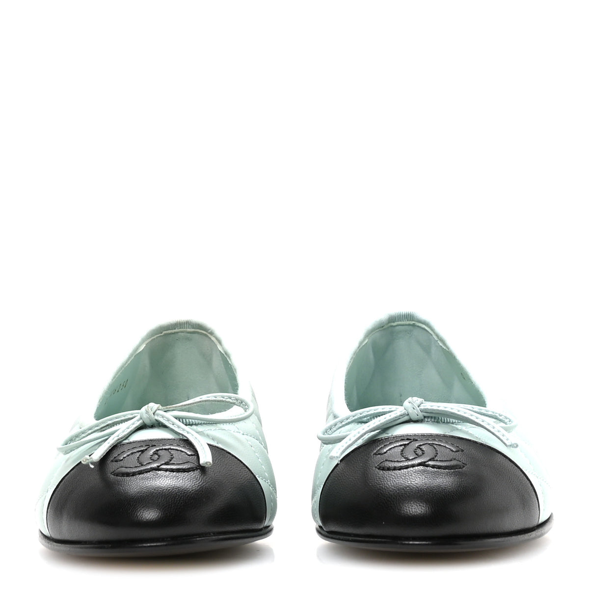 Lambskin Quilted CC Cap Toe Ballerina Flats 36 Light Blue Black