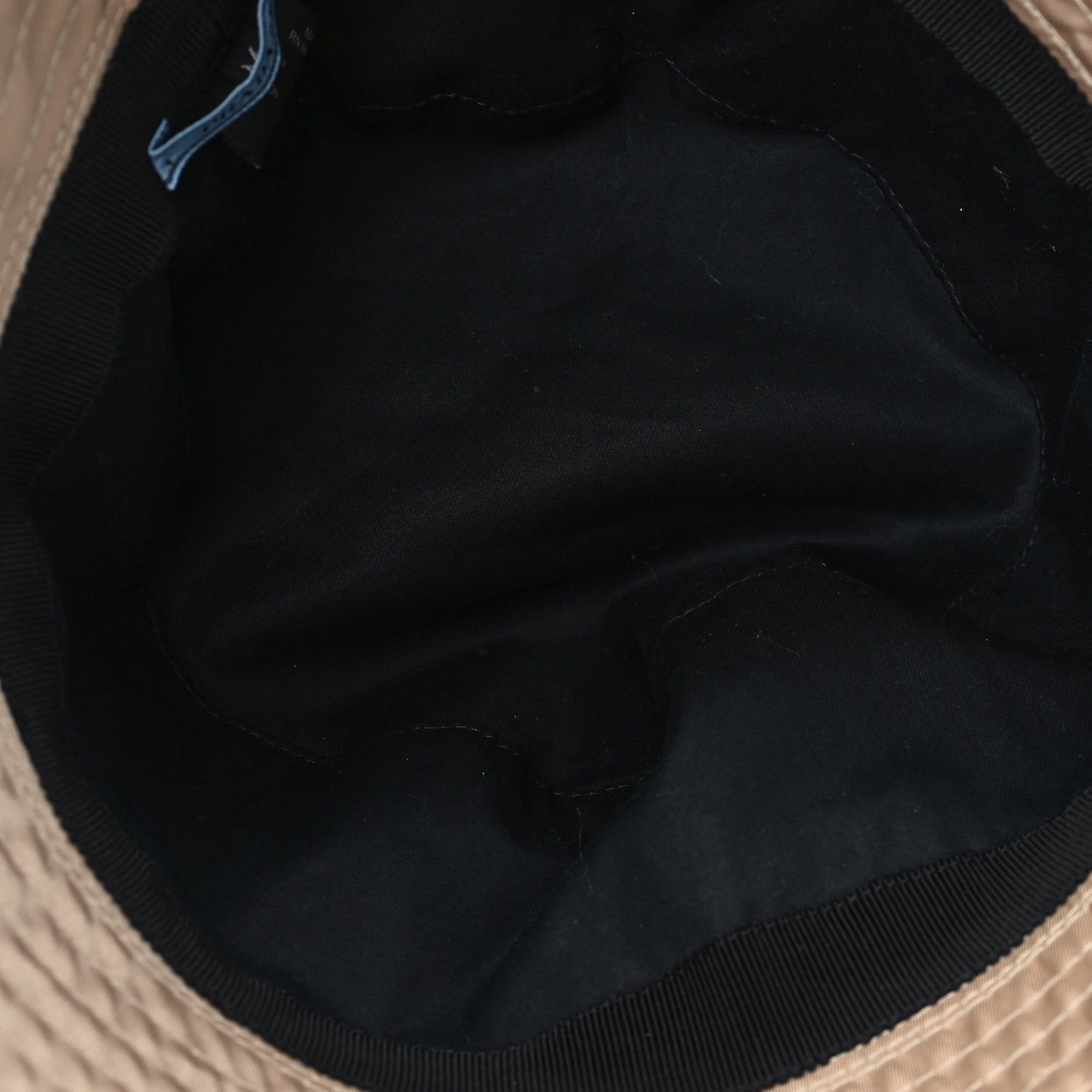 Re-Nylon Metal Triangle Logo Bucket Hat M Cammeo