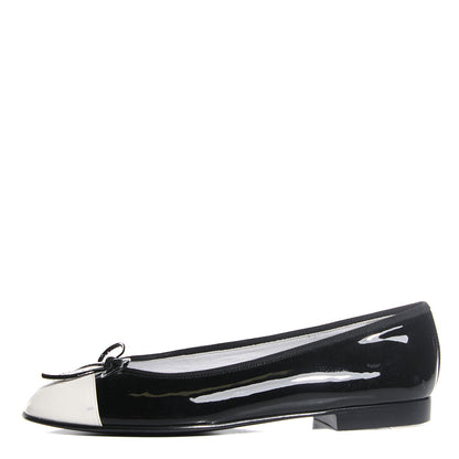 Chanel Patent Cap Toe Ballerina Flats 38.5 White Black 1 of 8