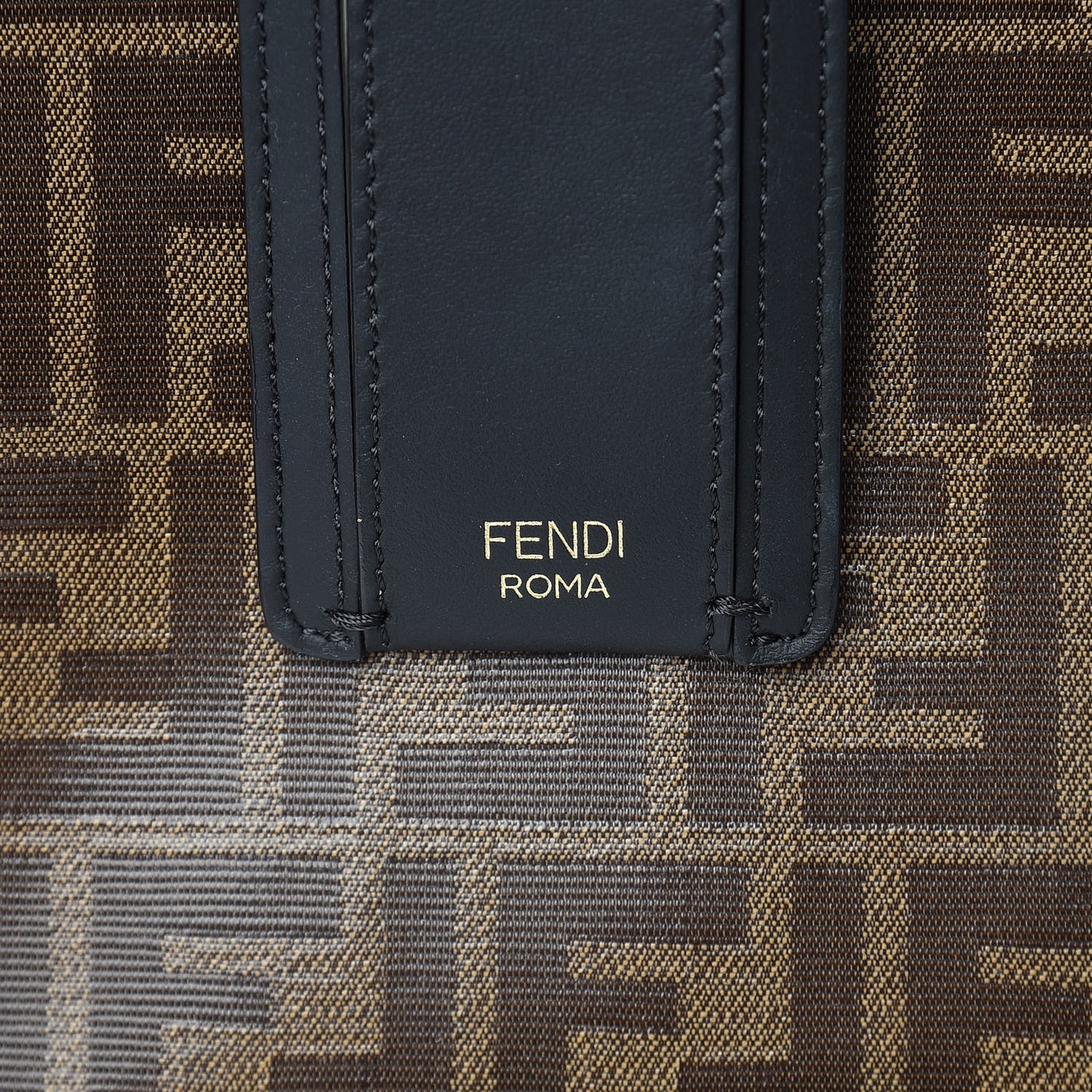 Glazed Fabric Vitello Century FF 1974 Stamp Patch Medium Peekaboo Defender Cover Mogano Panna Black