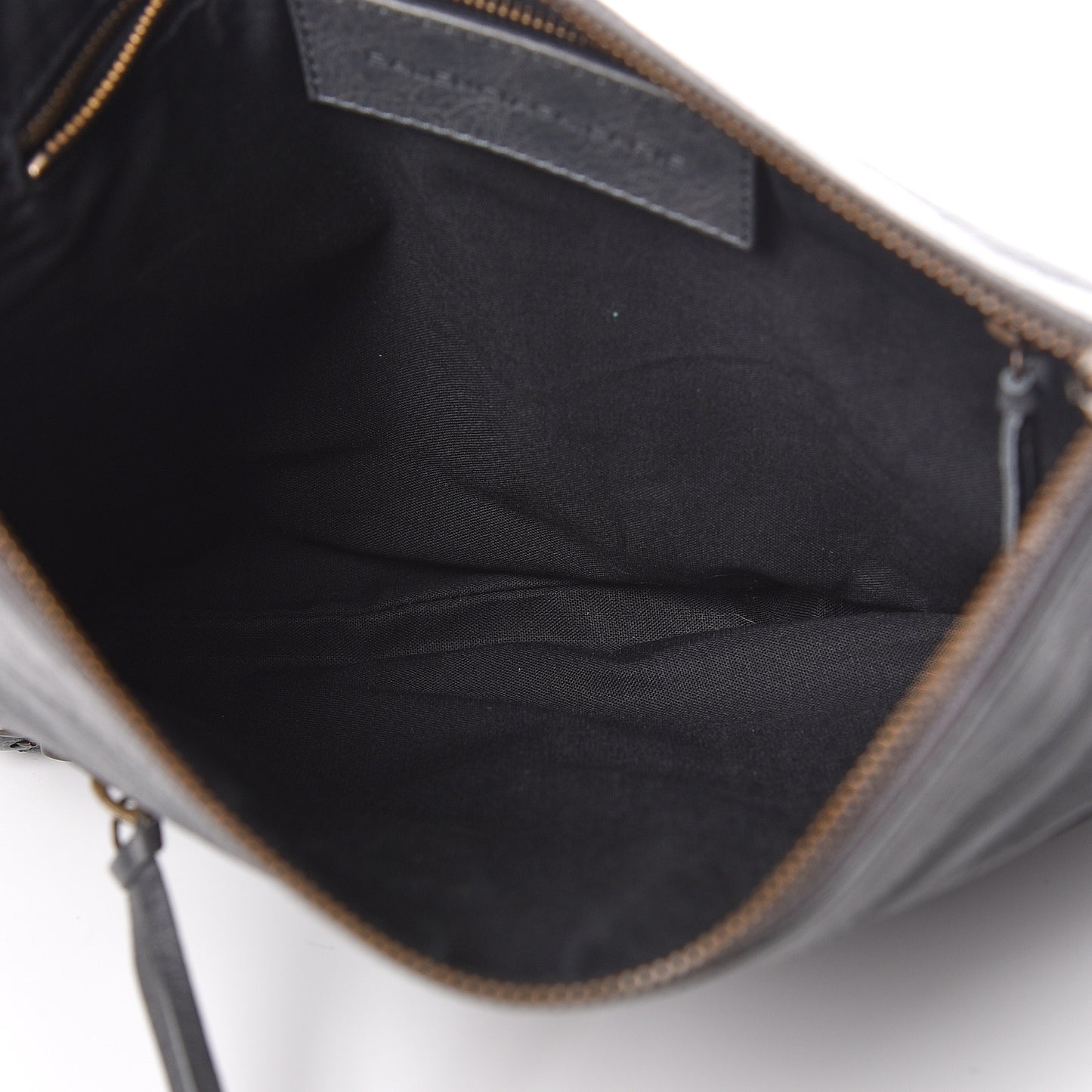Agneau Classic Hardware Flat Handle Clutch Gris Tarmac