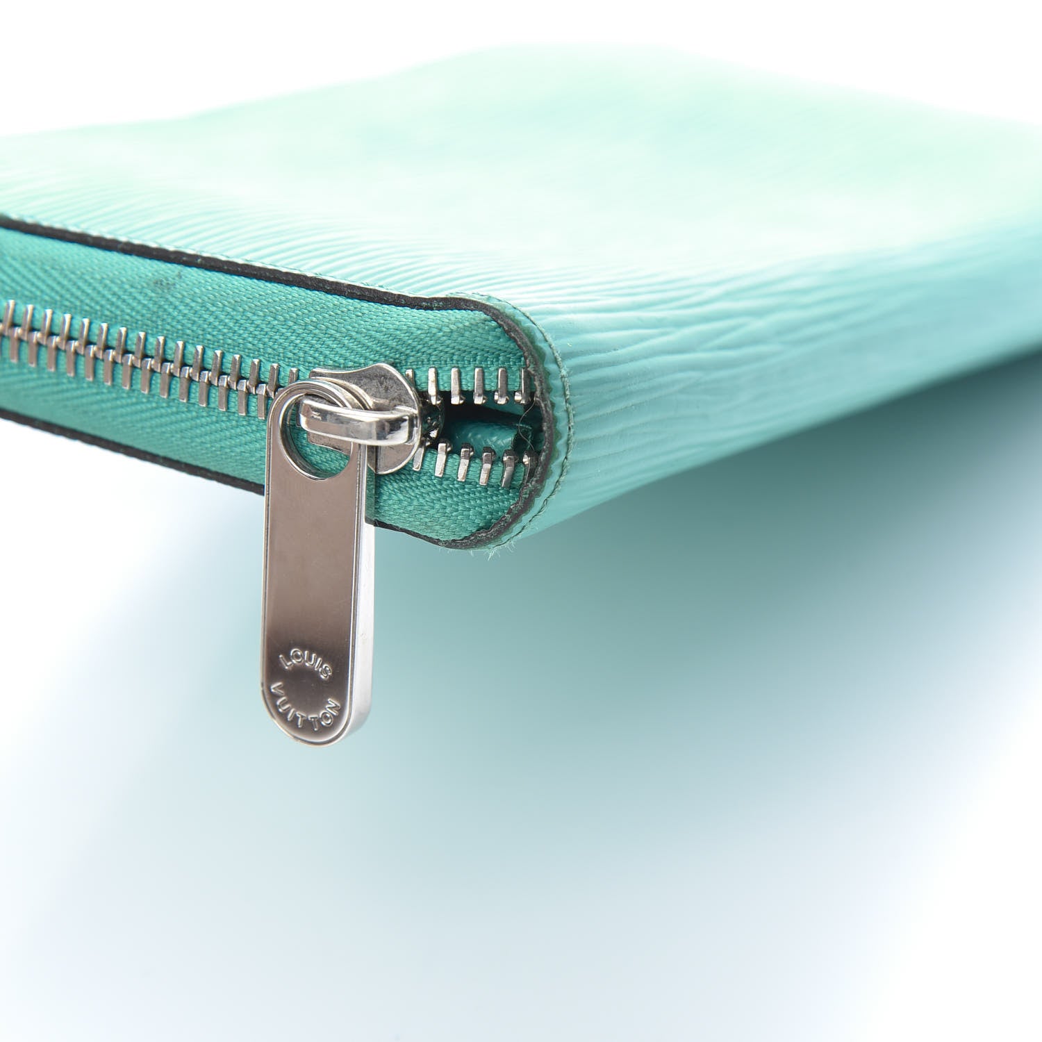 Louis Vuitton Epi Zippy Wallet Turquoise 8 of 10