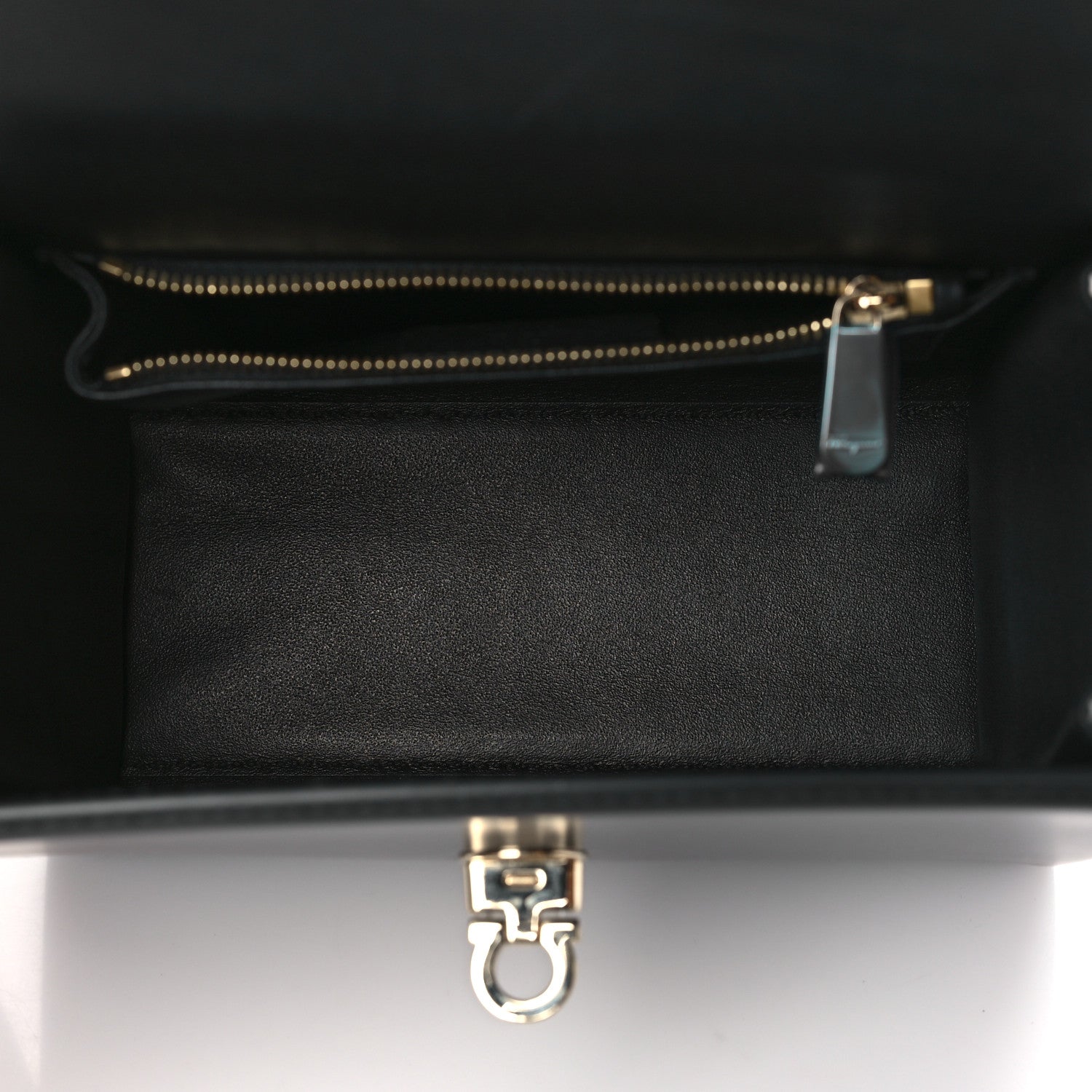 Salvatore Ferragamo Smooth Calfskin Medium Boxyz Black 5 of 9