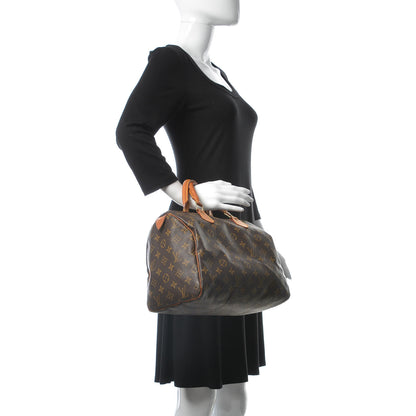 Louis Vuitton Monogram Speedy 30 2 of 11