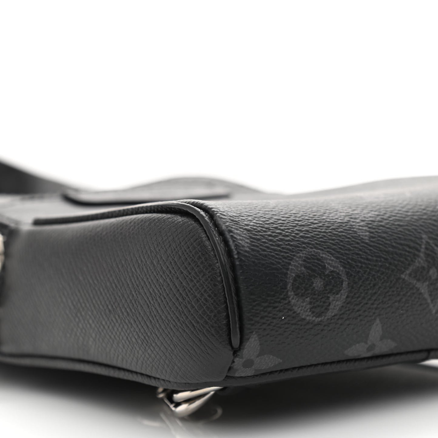Taigarama Outdoor Slingbag Black