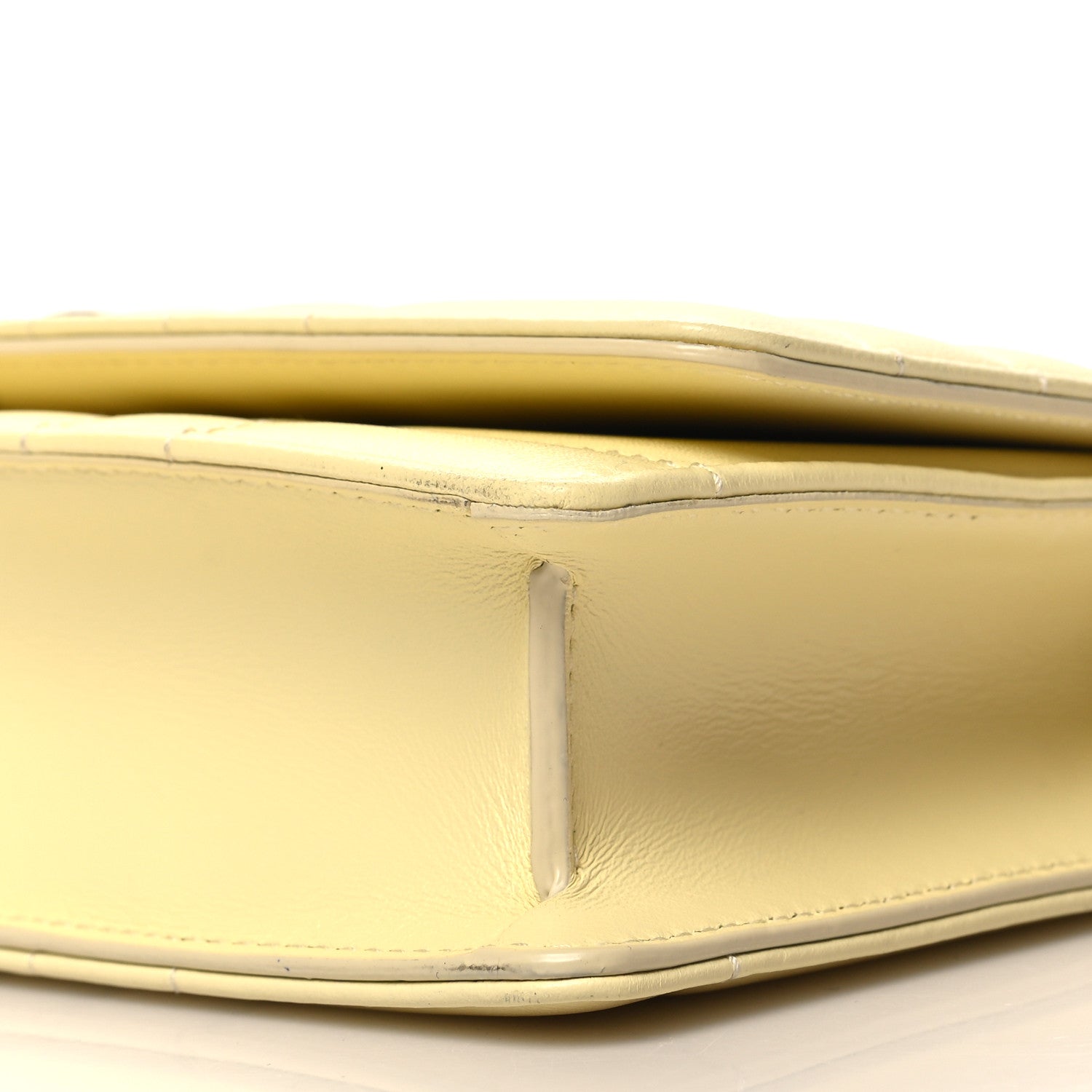 Burberry Lambskin Quilted Lola Clutch On Chain Cool Lemon 9 of 9