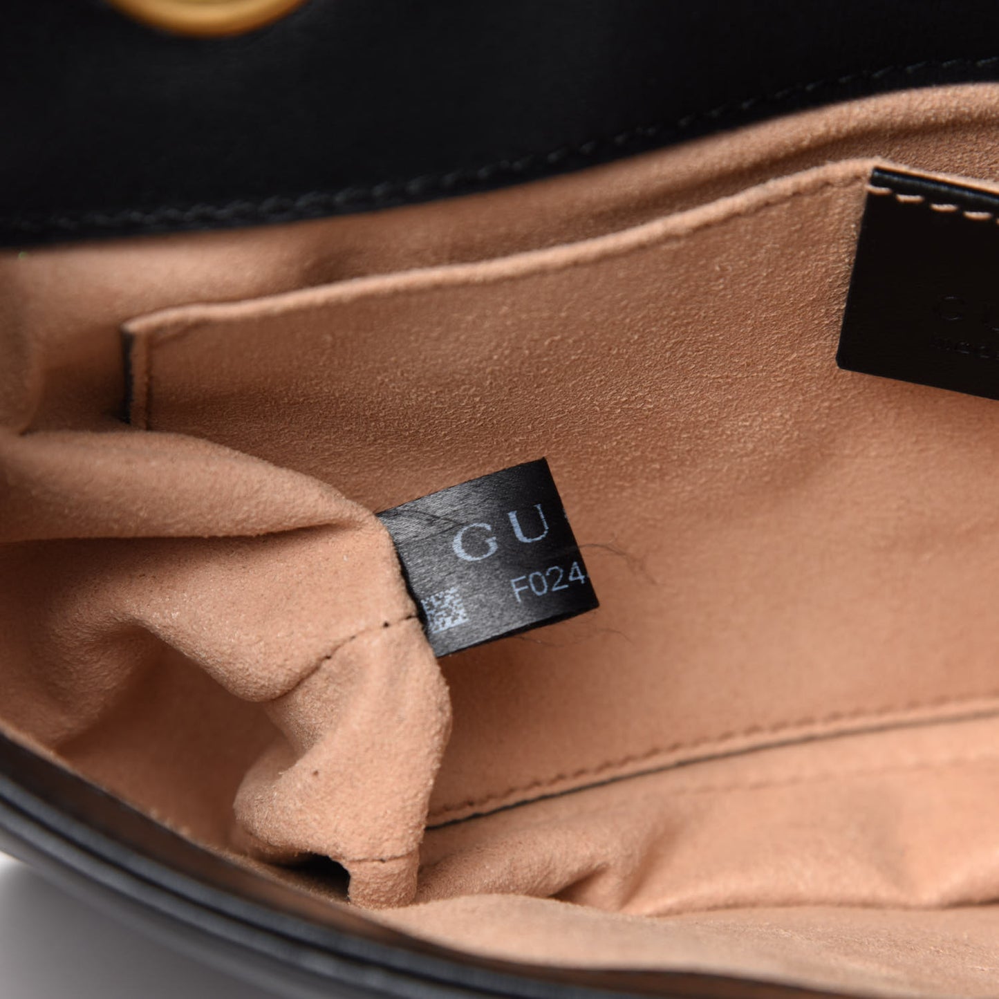 Calfskin Matelasse Mini GG Marmont Shoulder Bag Black