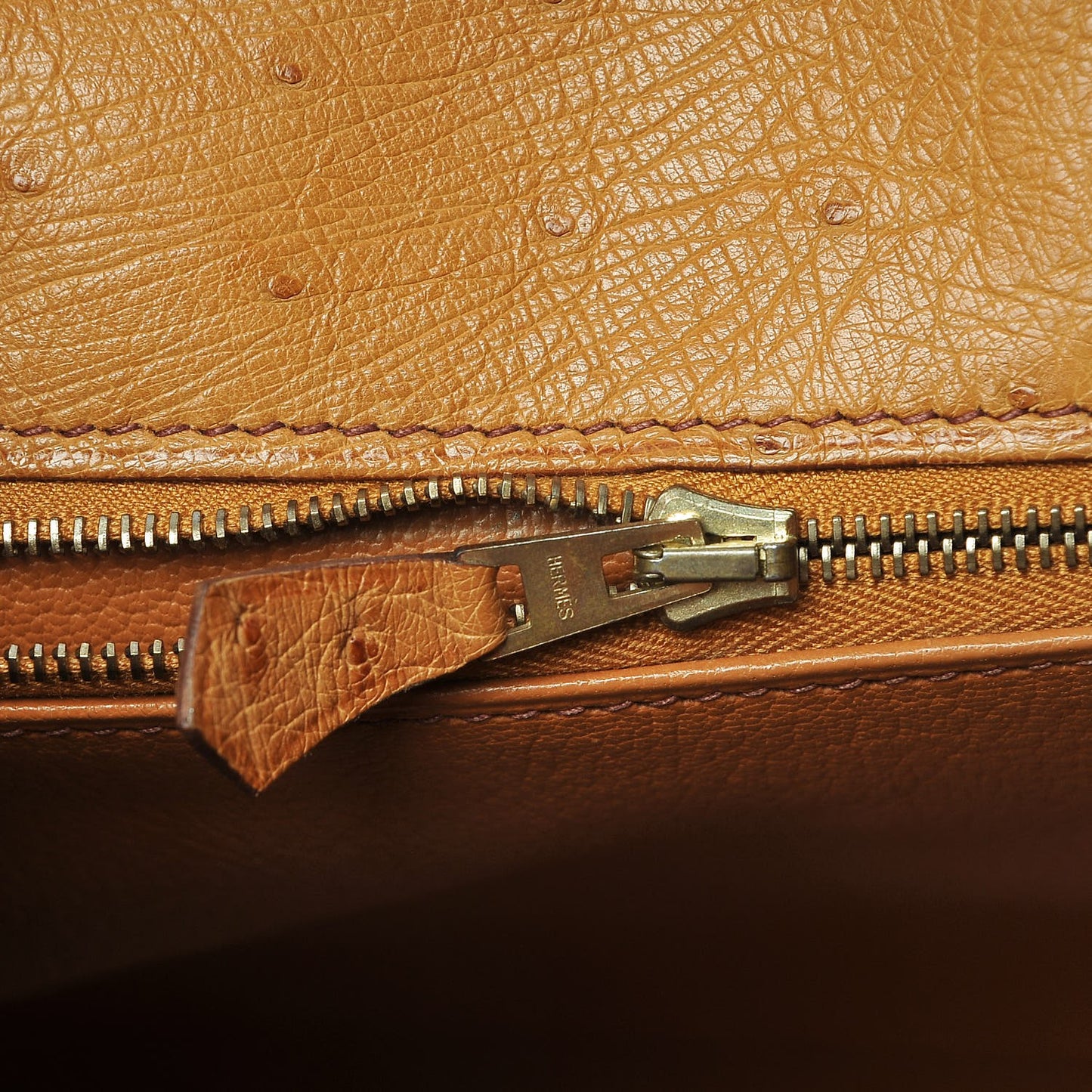 Ostrich Kelly Retourne 32 Gold