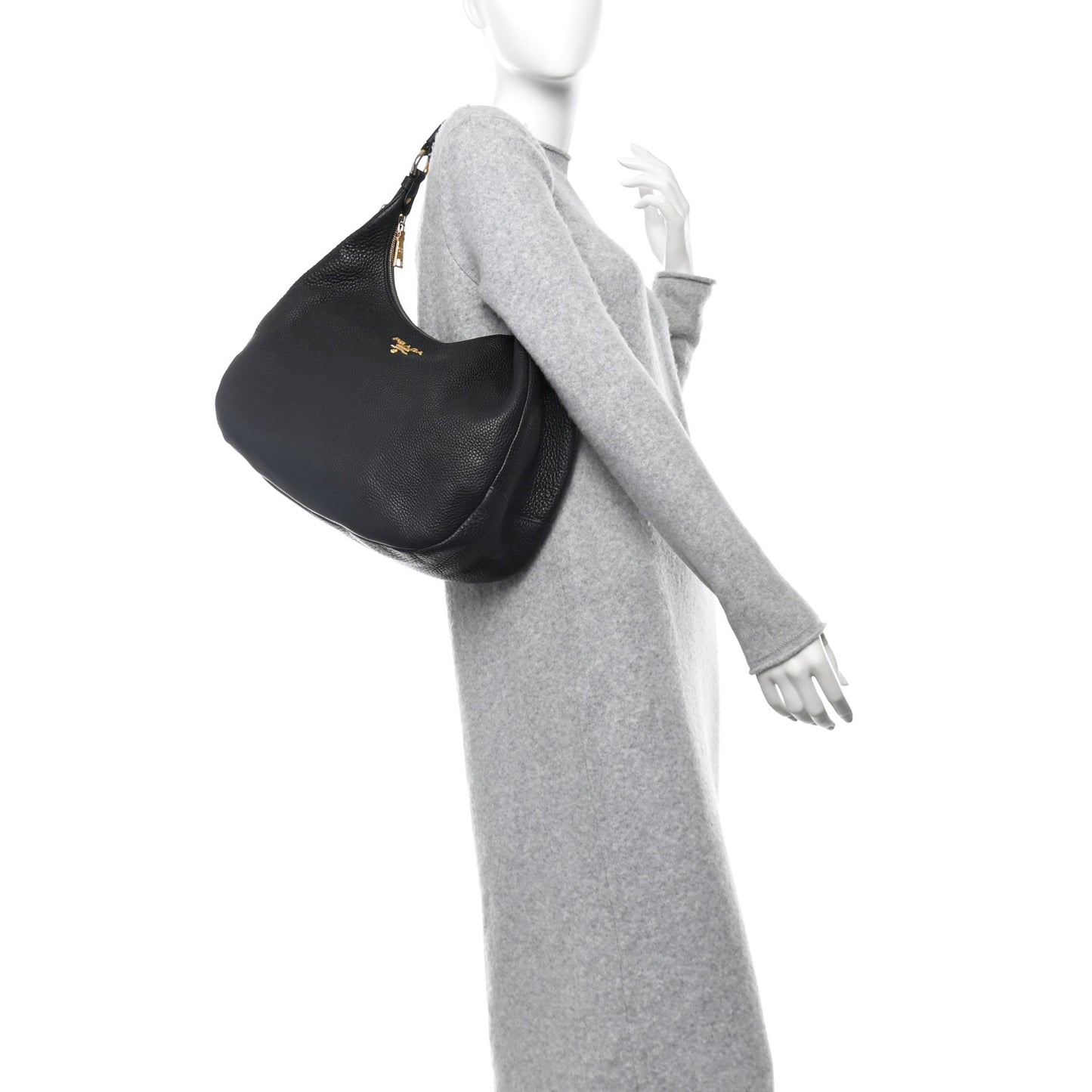 Vitello Daino Hobo Black
