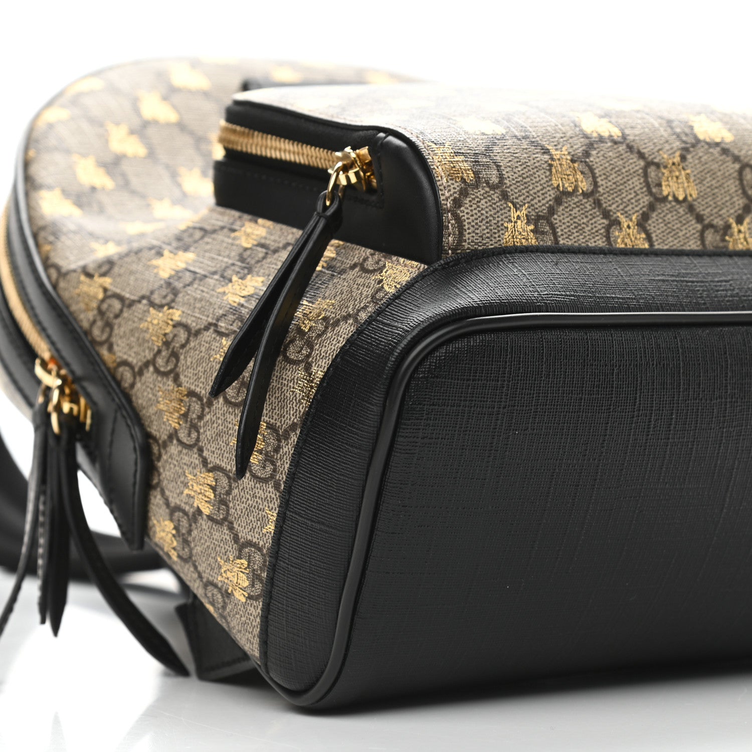 Gucci GG Supreme Monogram Bees Print Small Day Backpack Beige Oro Black 8 of 9