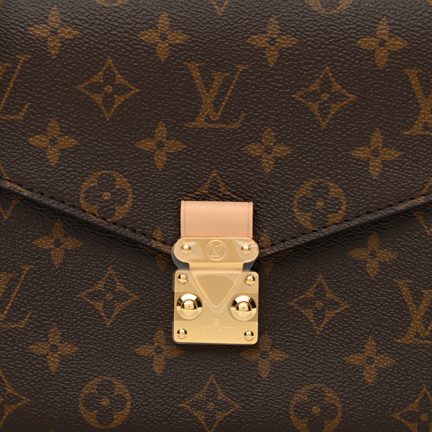 Monogram Pochette Metis