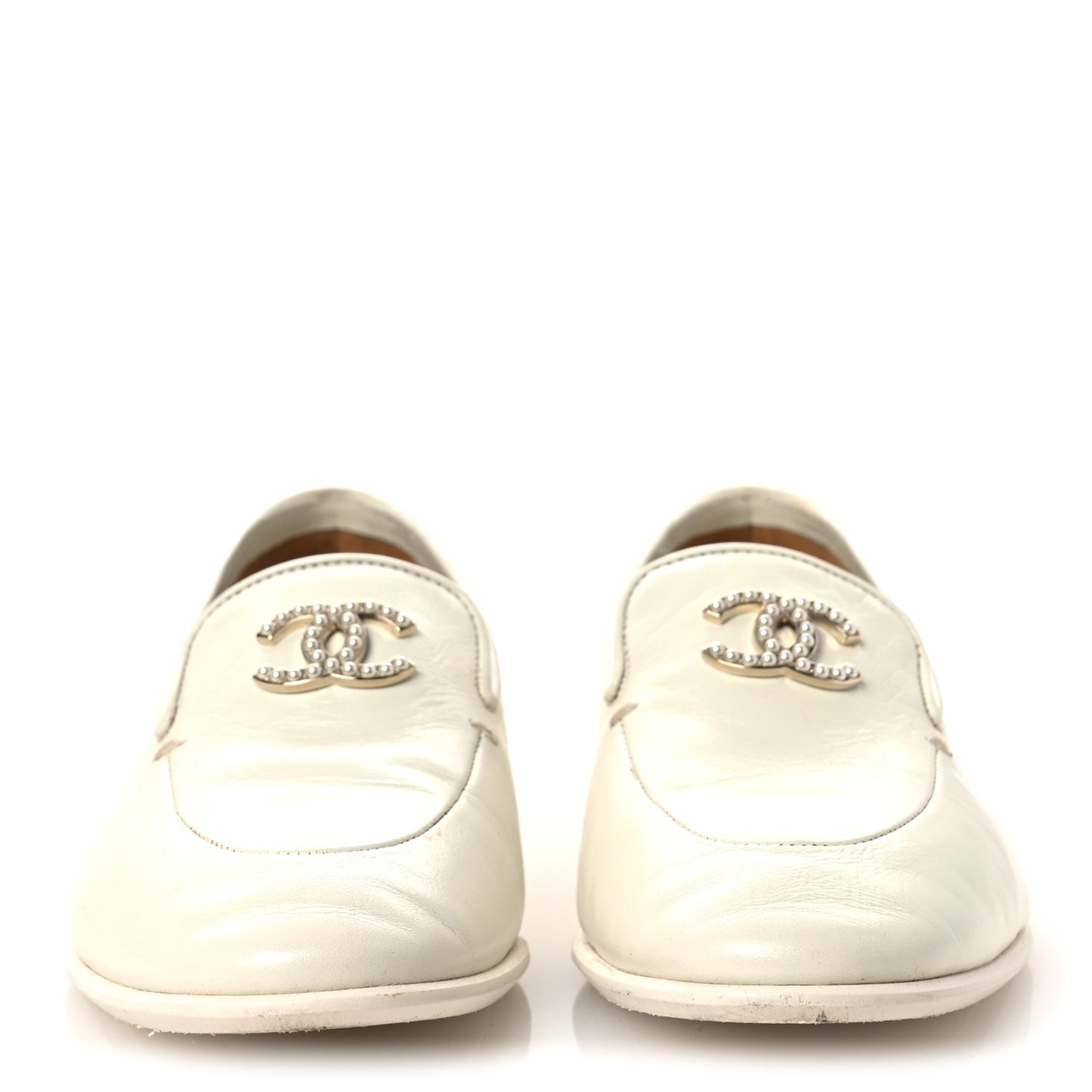 Shiny Calfskin Pearl CC Mocassin Loafers 36 White