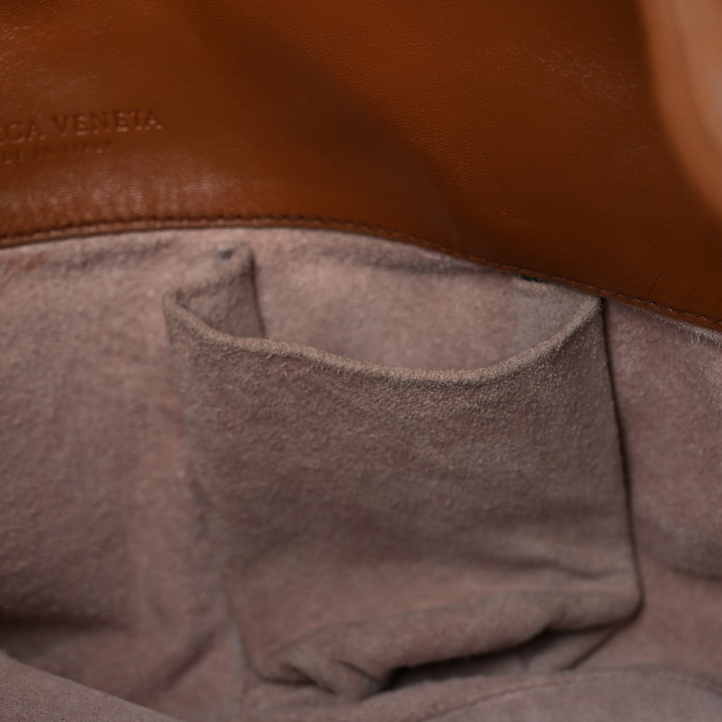 Nappa Intrecciato Medium Campana Hobo Noce
