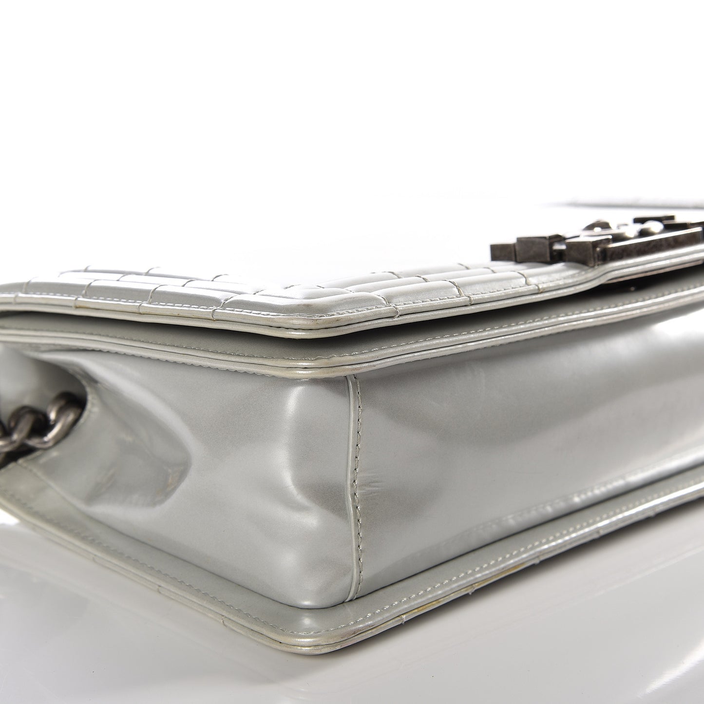 Iridescent Glazed Calfskin Medium Boy Flap Silver