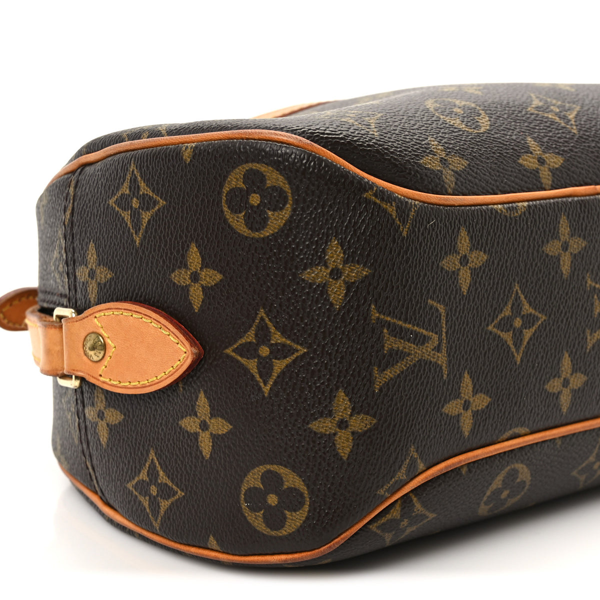 Louis Vuitton Monogram Blois 8 of 9