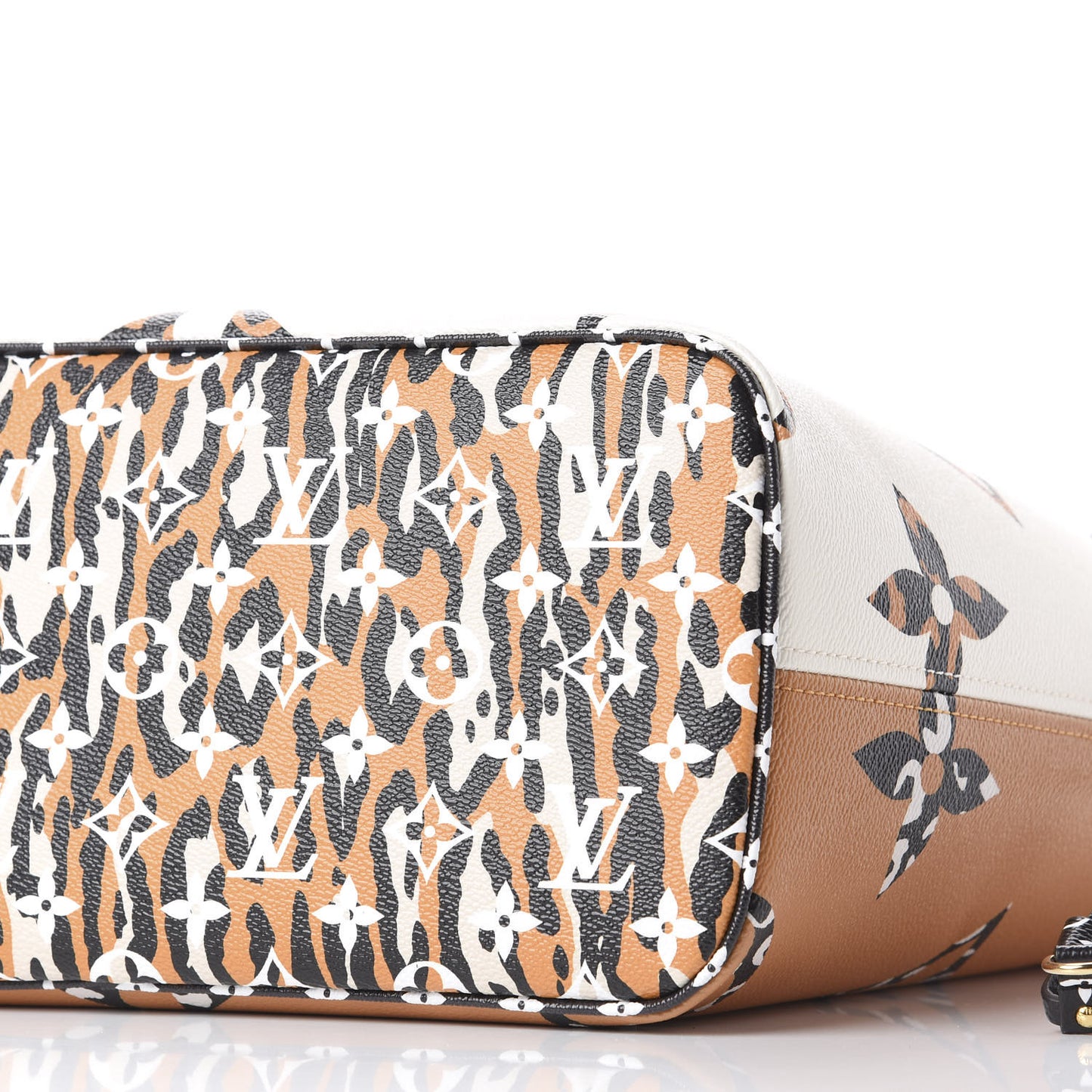 Monogram Giant Jungle Neverfull MM Ivory