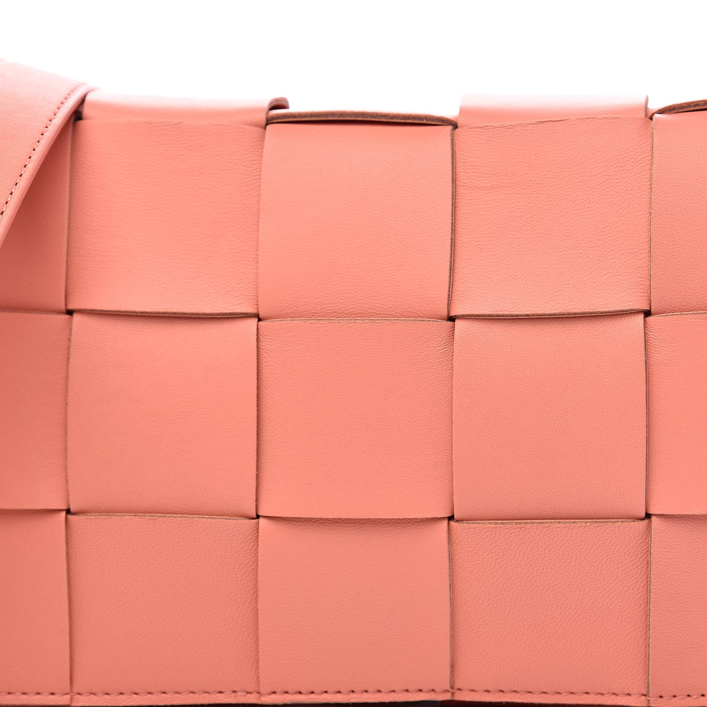 Nappa Maxi Intreccio Cassette Bag Peach