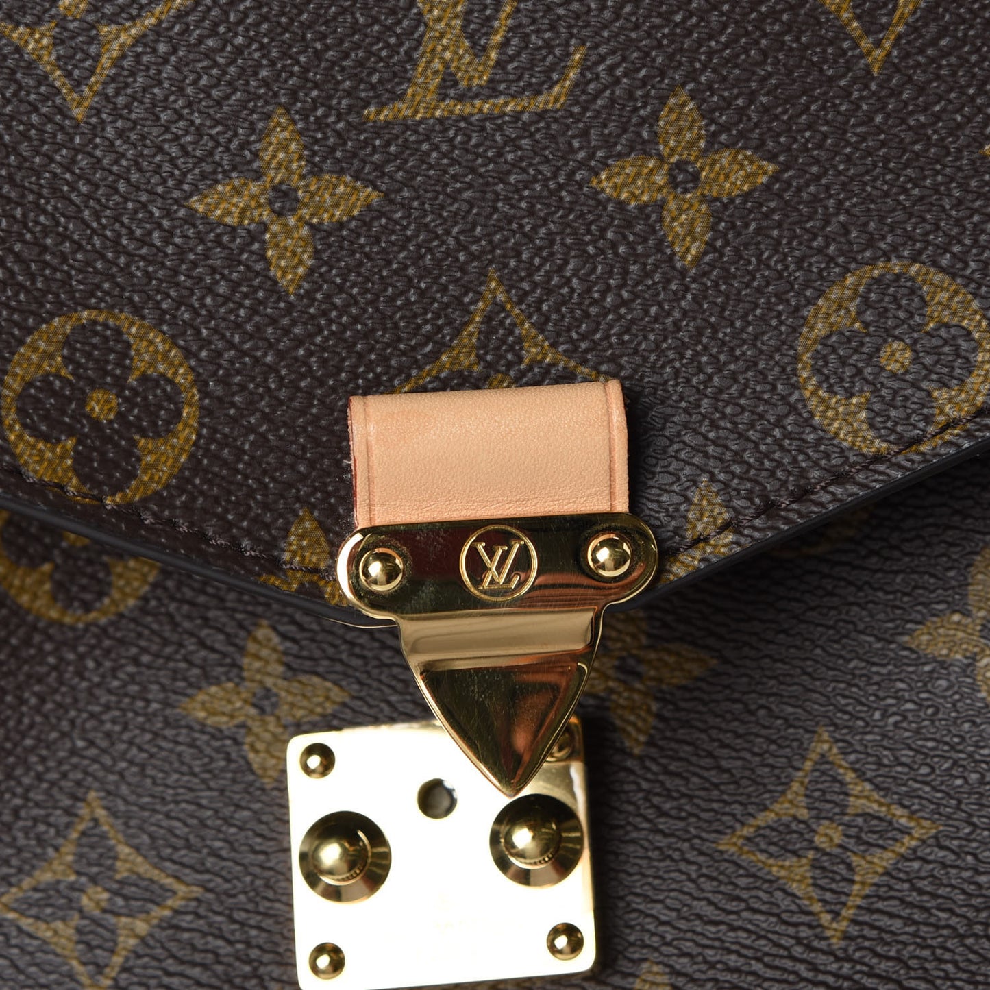 Monogram Pochette Metis