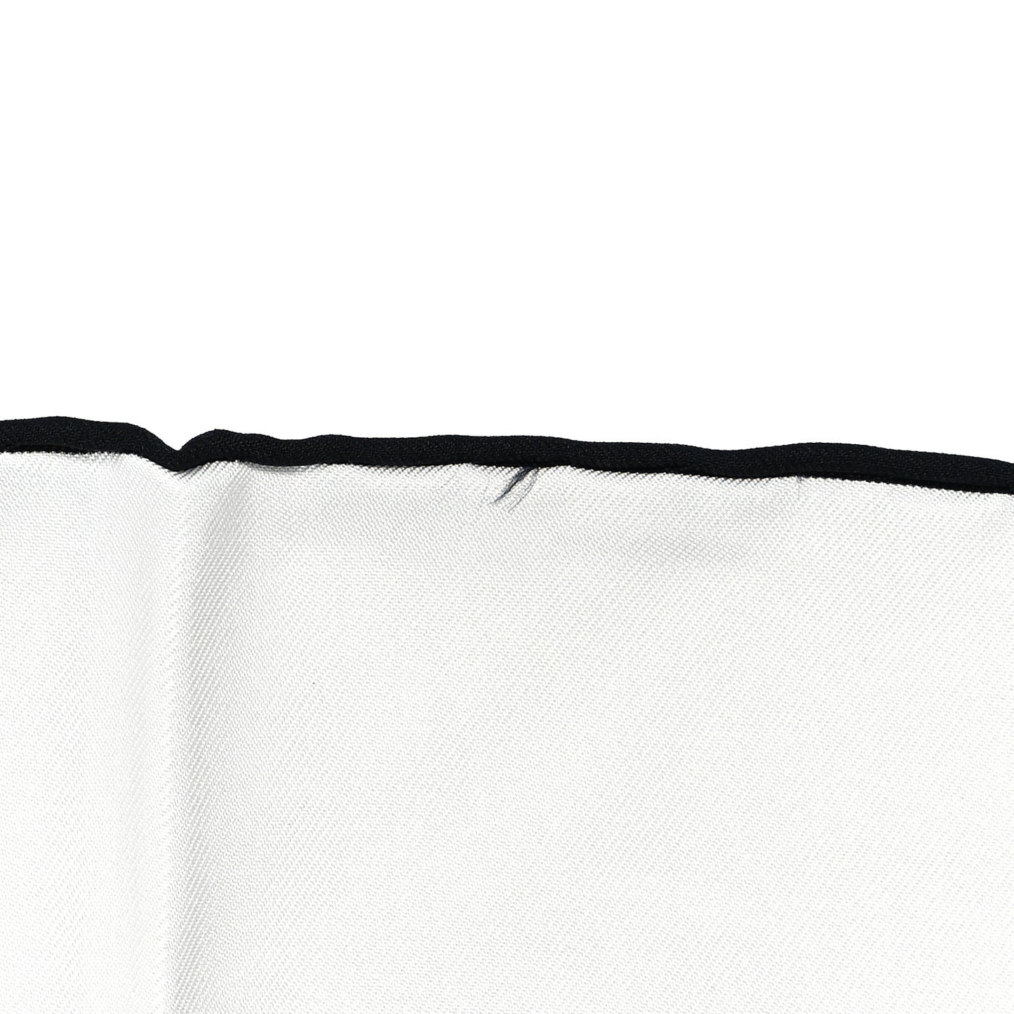 Silk Paddock Scarf 90 White Black