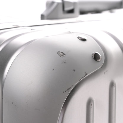 Rimowa Aluminum Original Cabin Silver 11 of 13