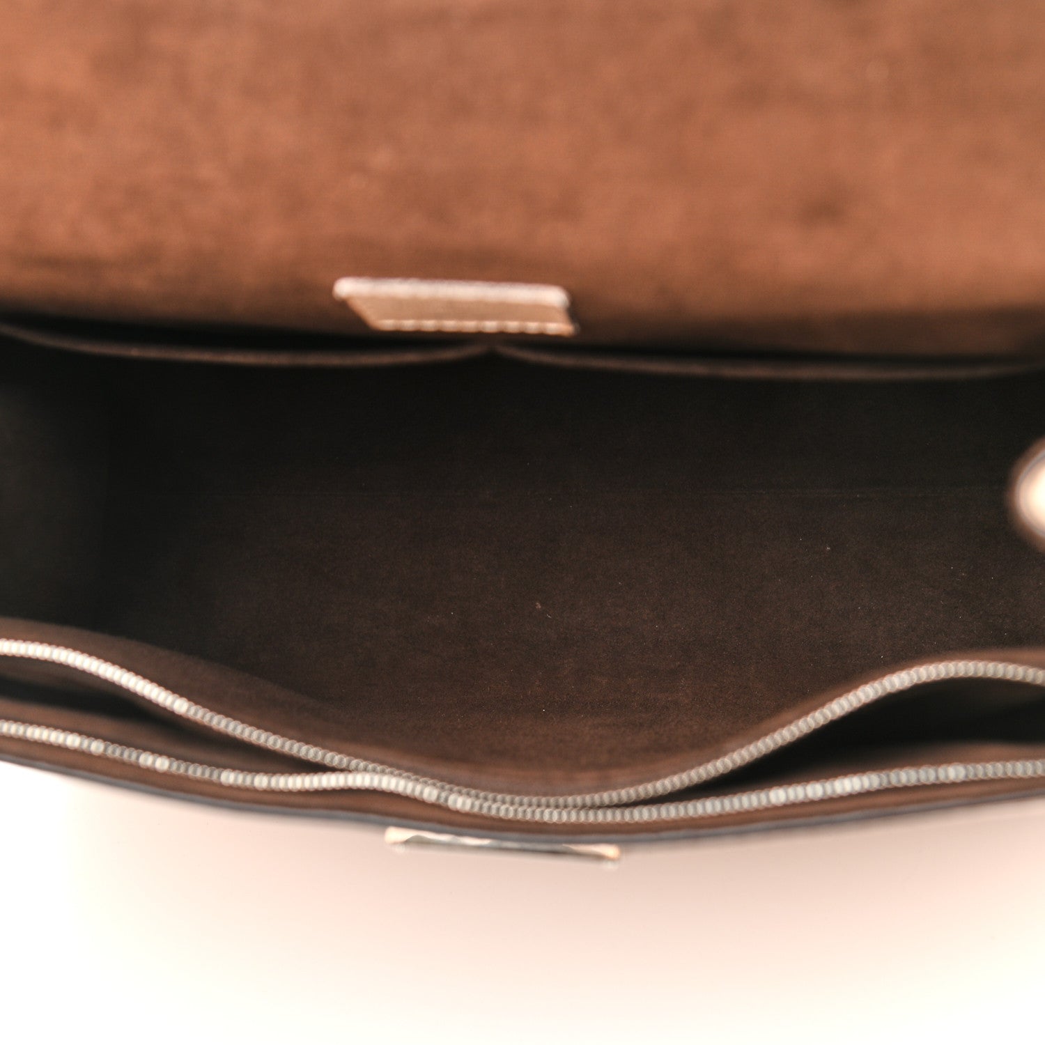 Louis Vuitton Epi Cluny MM Dune 5 of 16
