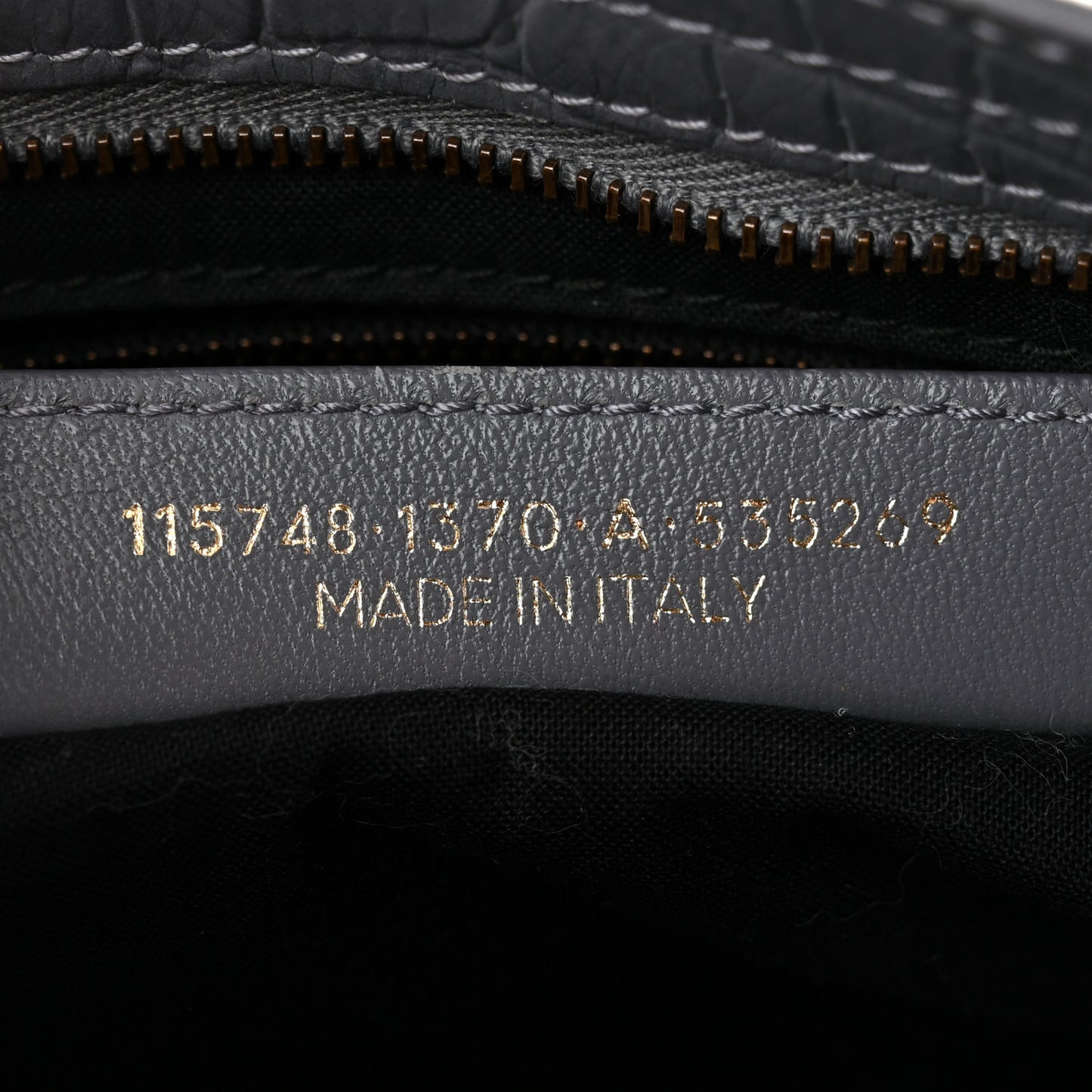 Calfskin Crocodile Embossed Classic Hardware City Gris Beton