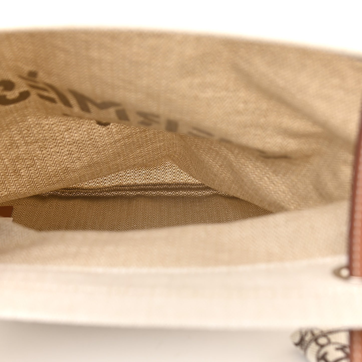 Canvas Swift Aline Grooming Bag Gold