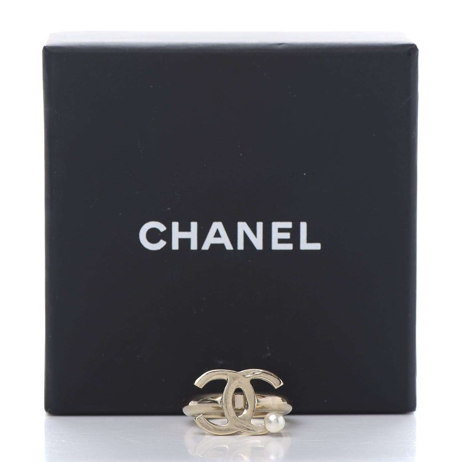 Chanel Pearl CC Ring 6.75 Gold 5 of 5