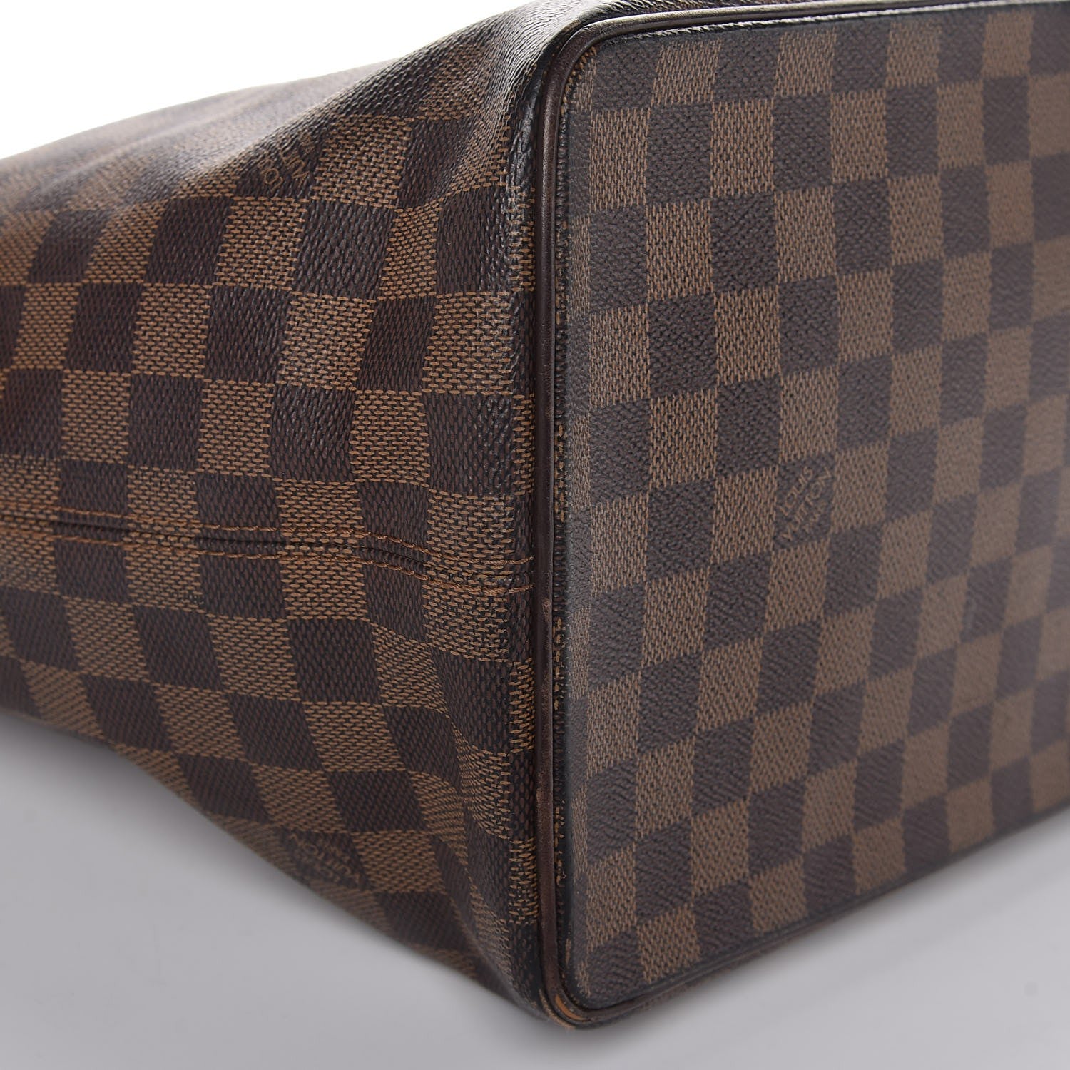 Louis Vuitton Damier Ebene Saleya MM 10 of 16