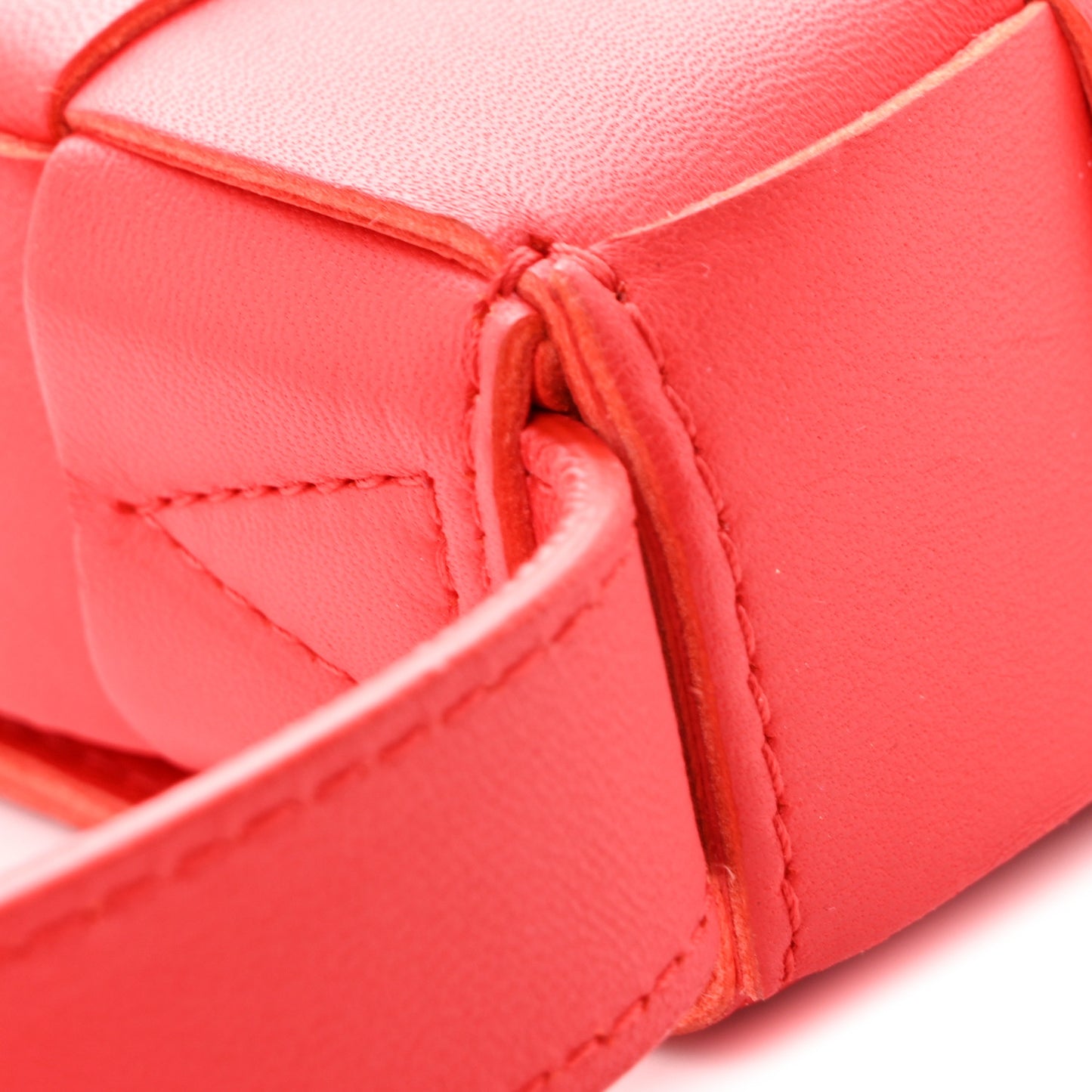 Lambskin Maxi Intrecciato Small Cassette Crossbody Bag Redstone