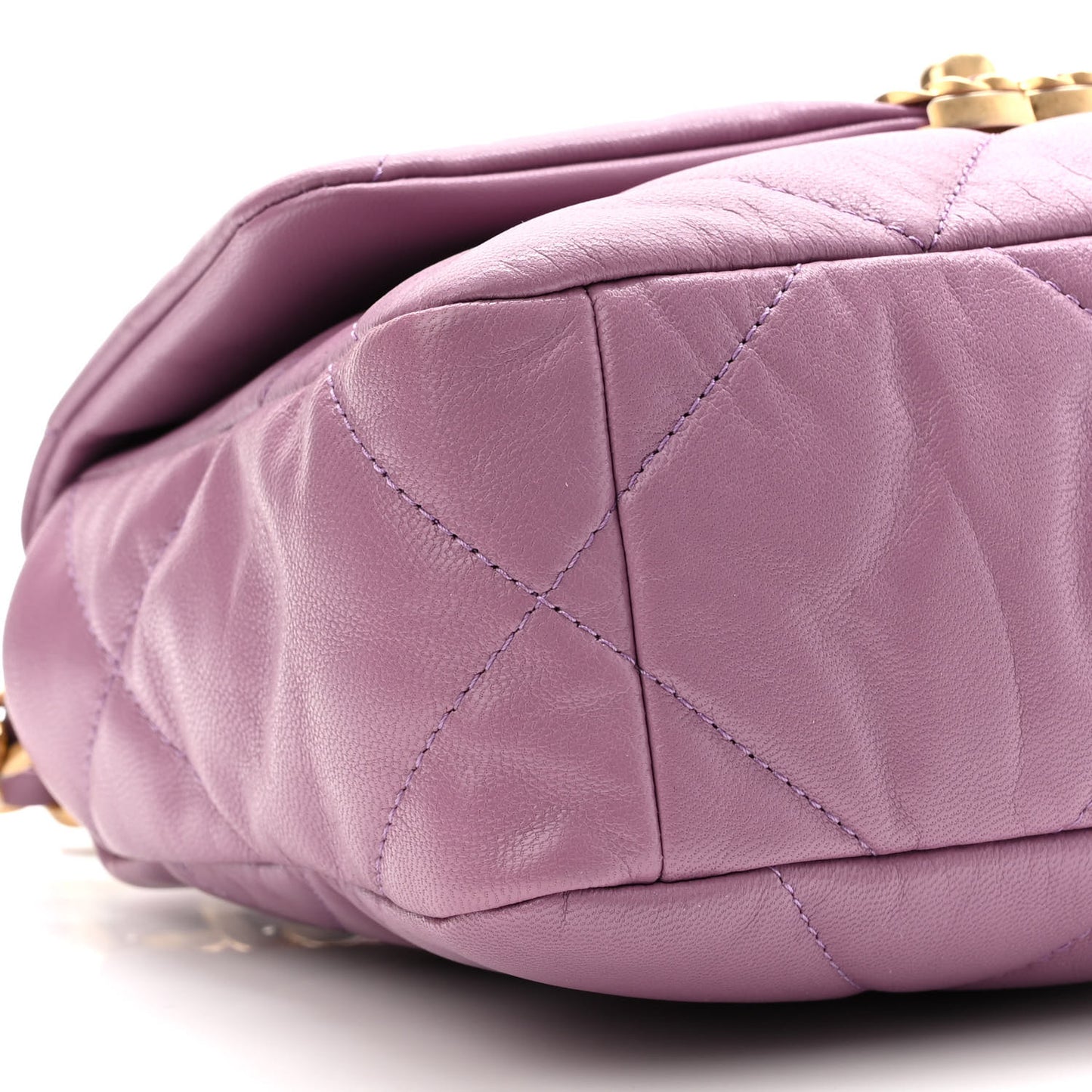 Goatskin Quilted Medium Chanel 19 Flap Violet Purple