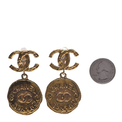 Chanel CC Hammered Round Clip On Earrings Gold 2 of 4