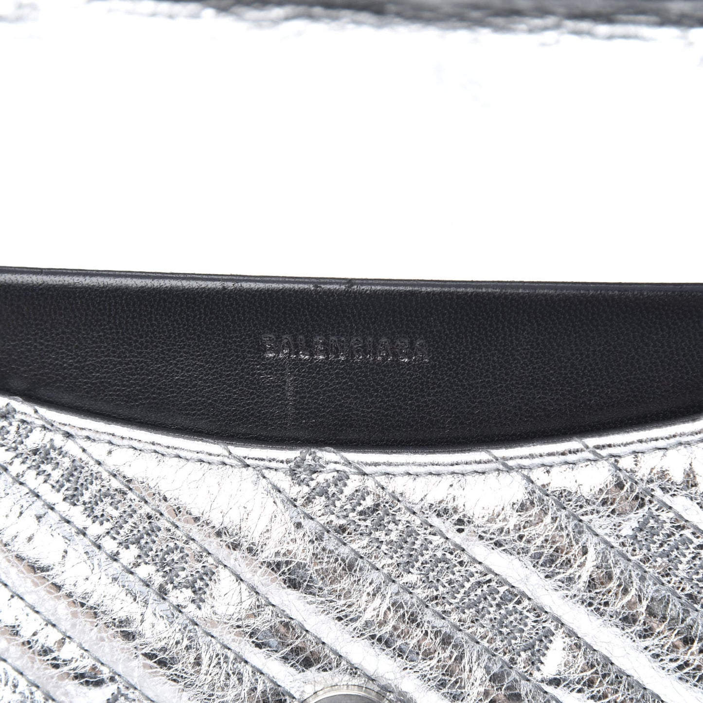 Calfskin Logo Matelasse M BB Round Shoulder Bag Silver