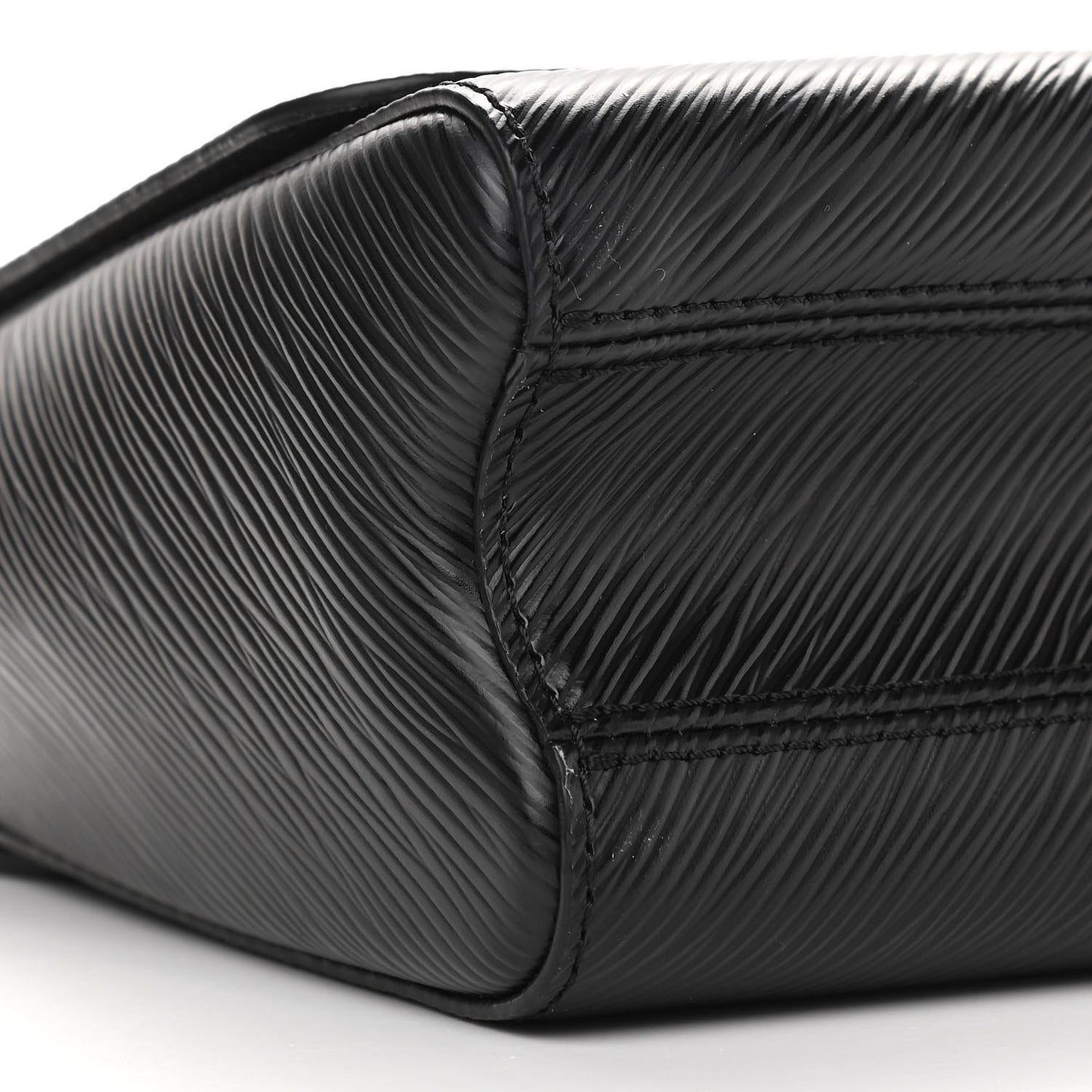 Epi Twist Shoulder Bag MM Black