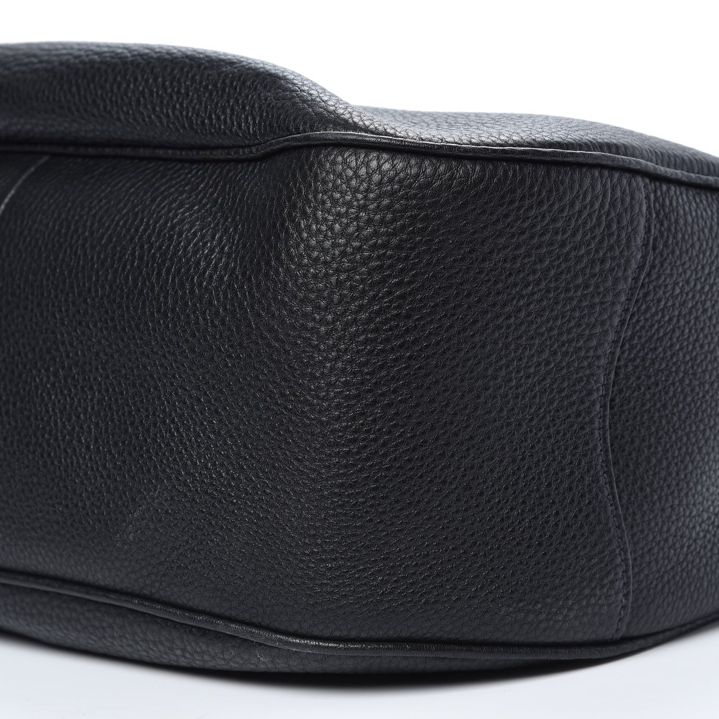 Vitello Daino Hobo Black