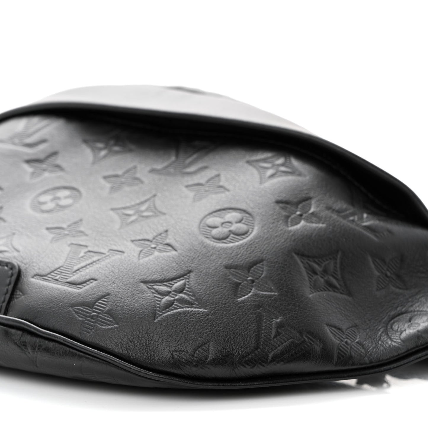 Calfskin Monogram Shadow Discovery Bumbag Black