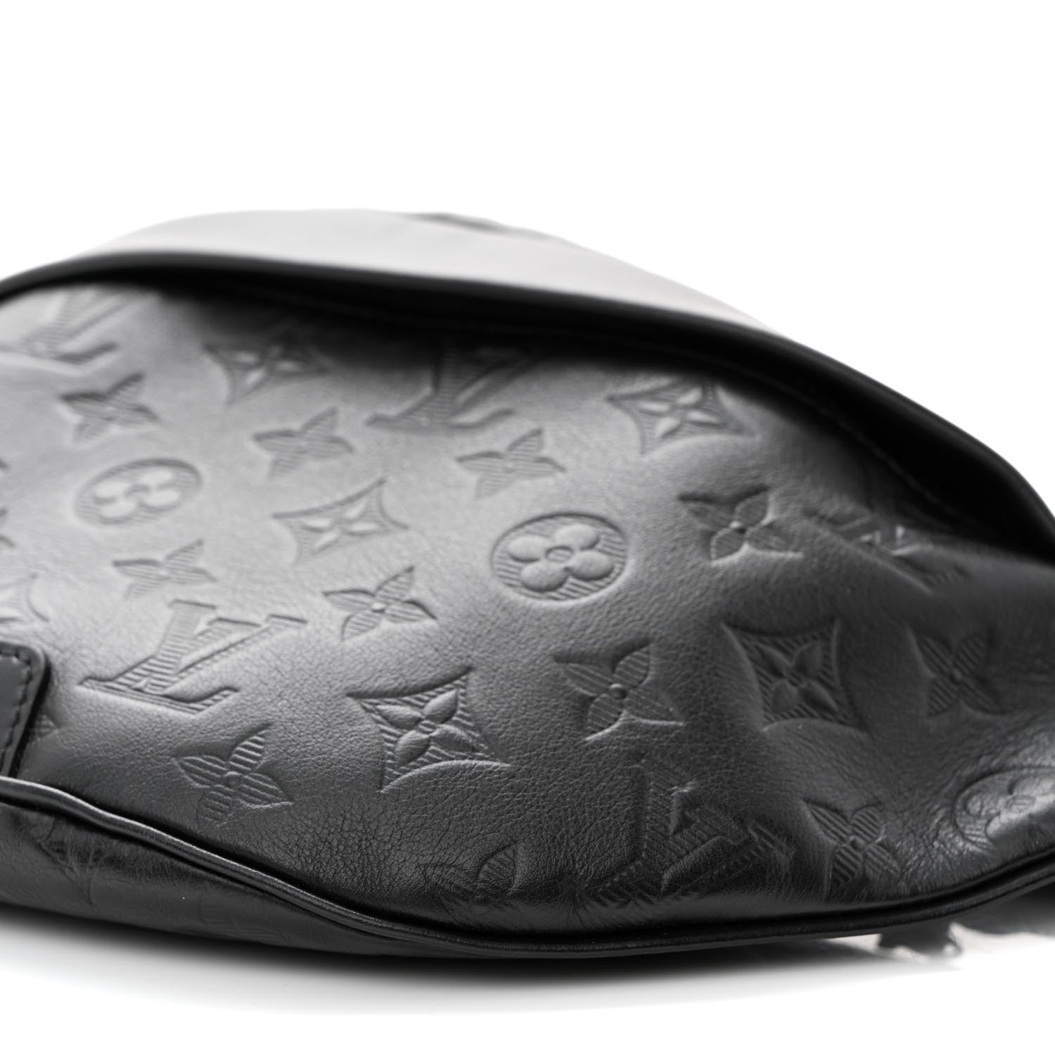 Louis Vuitton Calfskin Monogram Shadow Discovery Bumbag Black 9 of 9