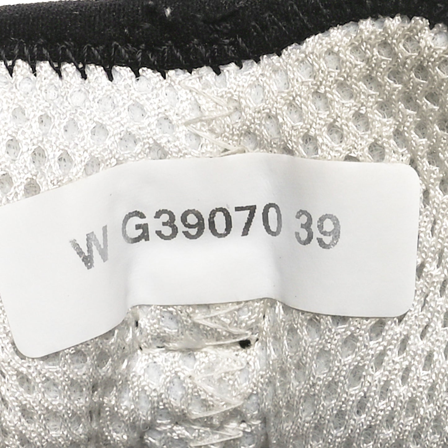 Velvet Calfskin CC Sneakers 39 Black