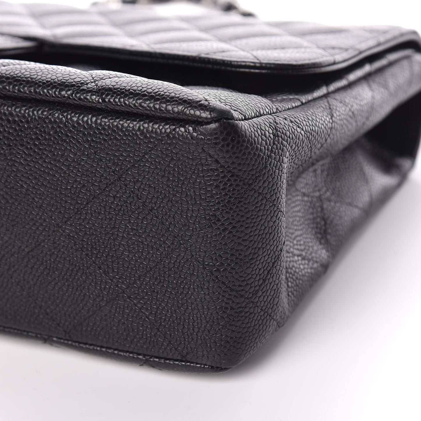Caviar Quilted Jumbo Single Flap Black
