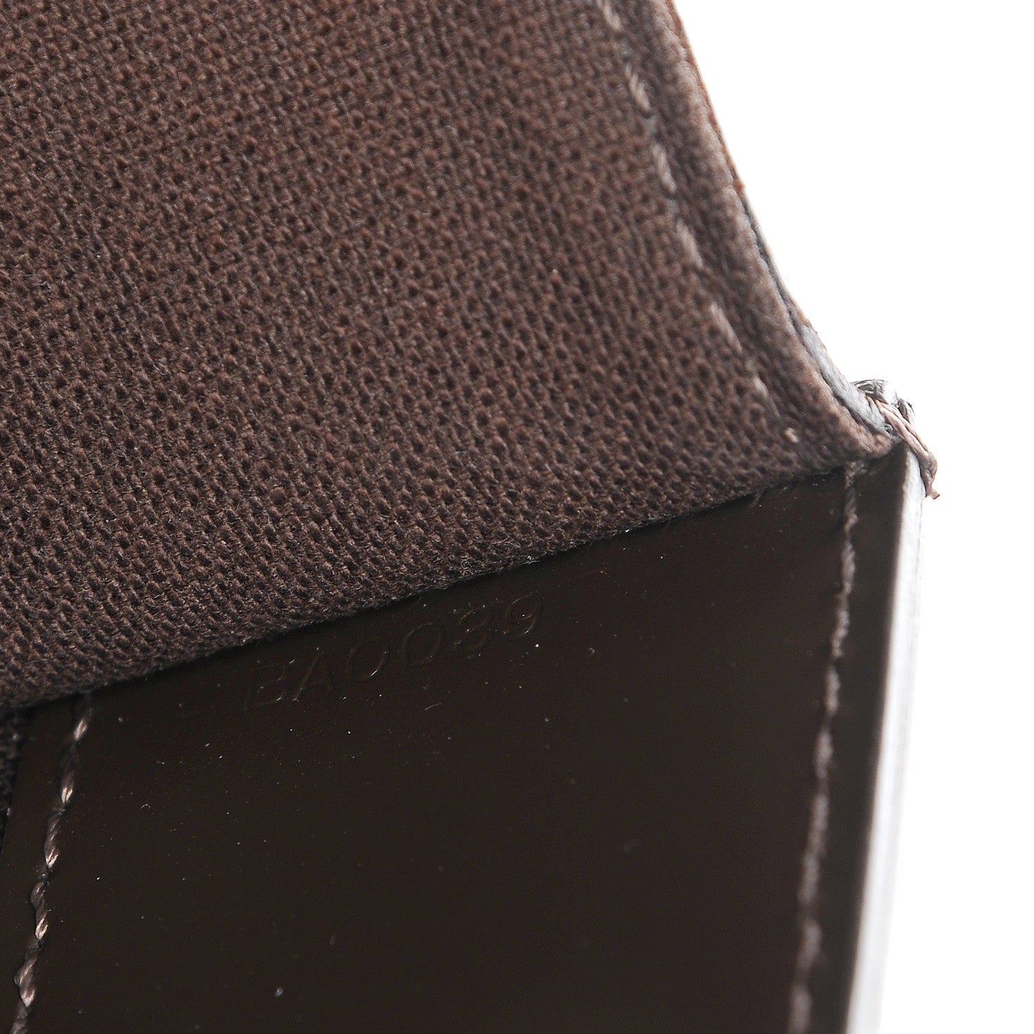 Louis Vuitton Taiga Robusto 1 Compartment Briefcase Grizzli 7 of 7