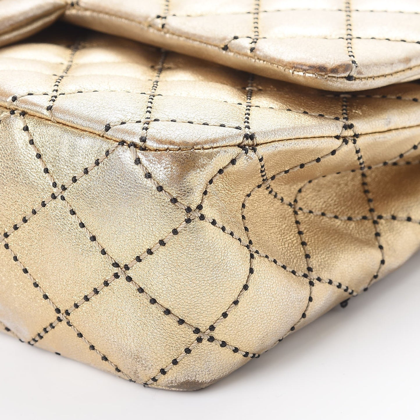 Metallic Lambskin Quilted Stitch Medium Double Flap Light Gold